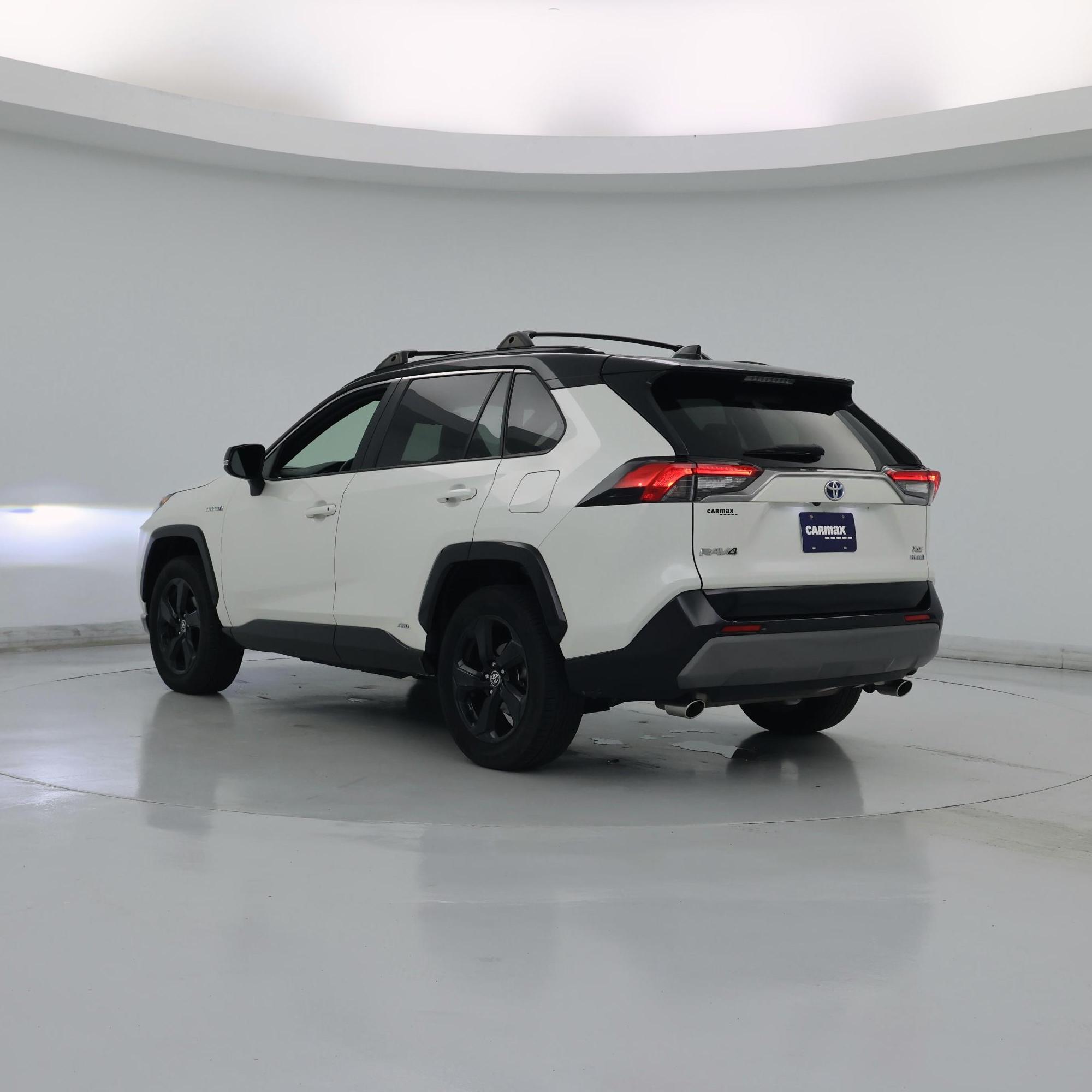 Thumbnail: 2020 Toyota RAV4 - 2
