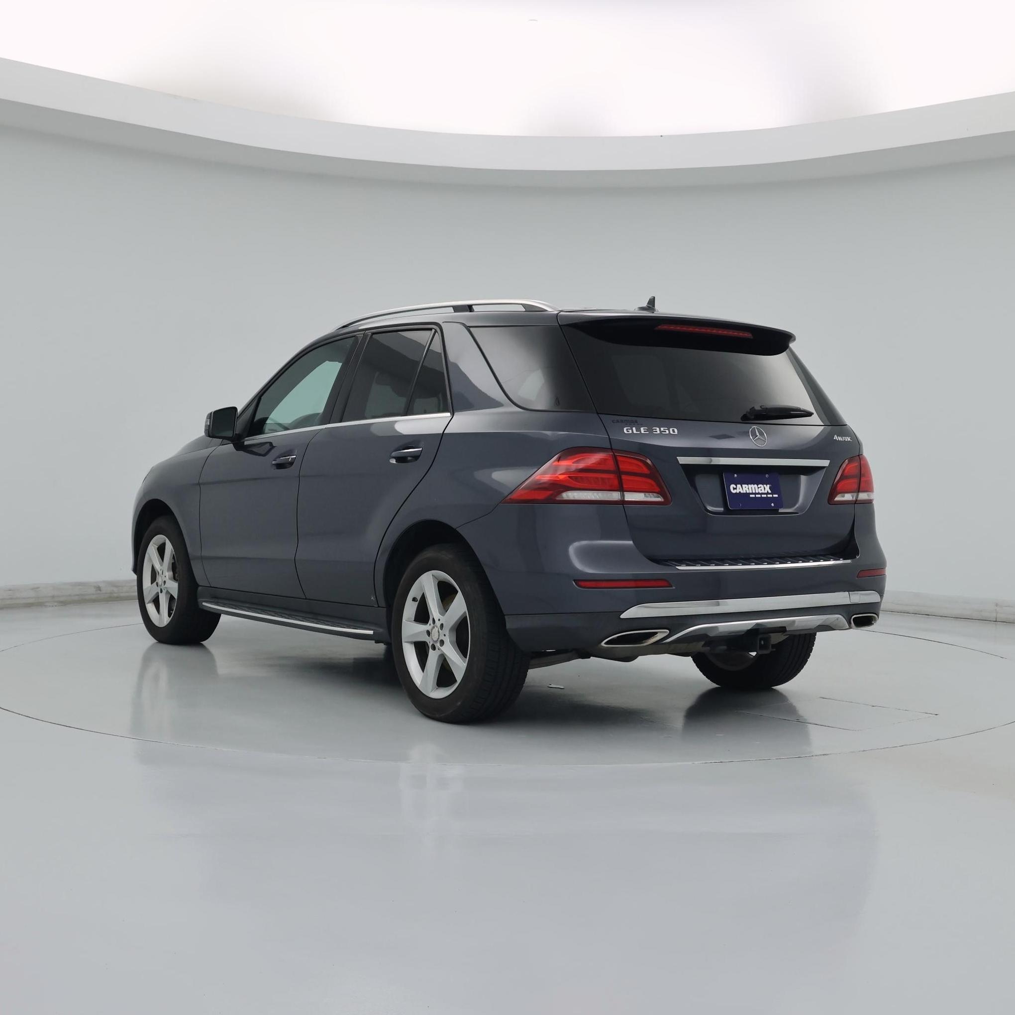 Thumbnail: 2016 Mercedes-Benz GLE - 2