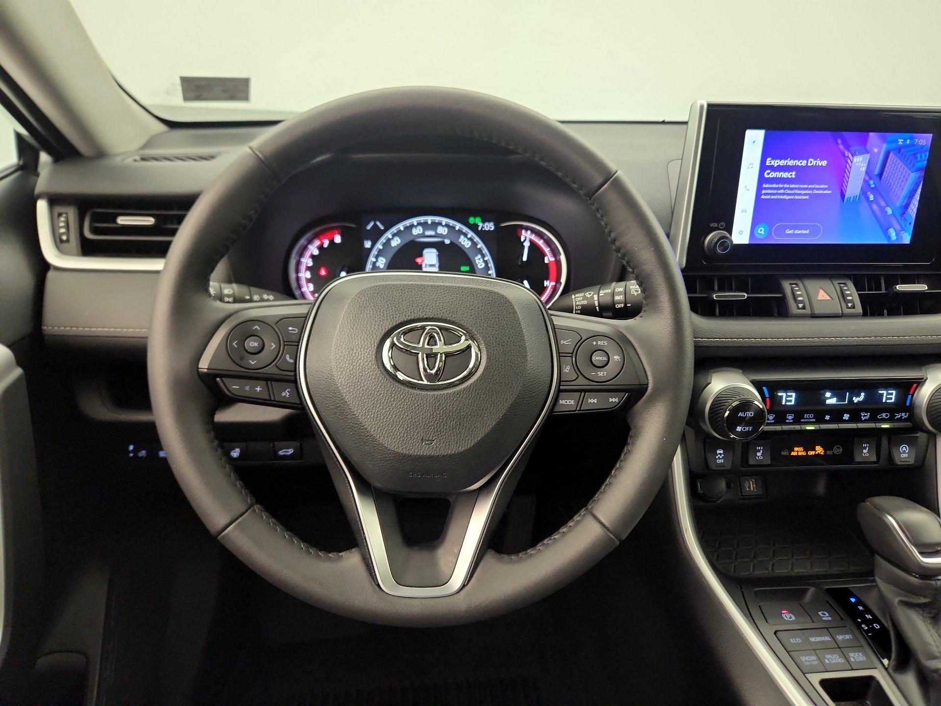 Thumbnail: 2024 Toyota RAV4 - 10