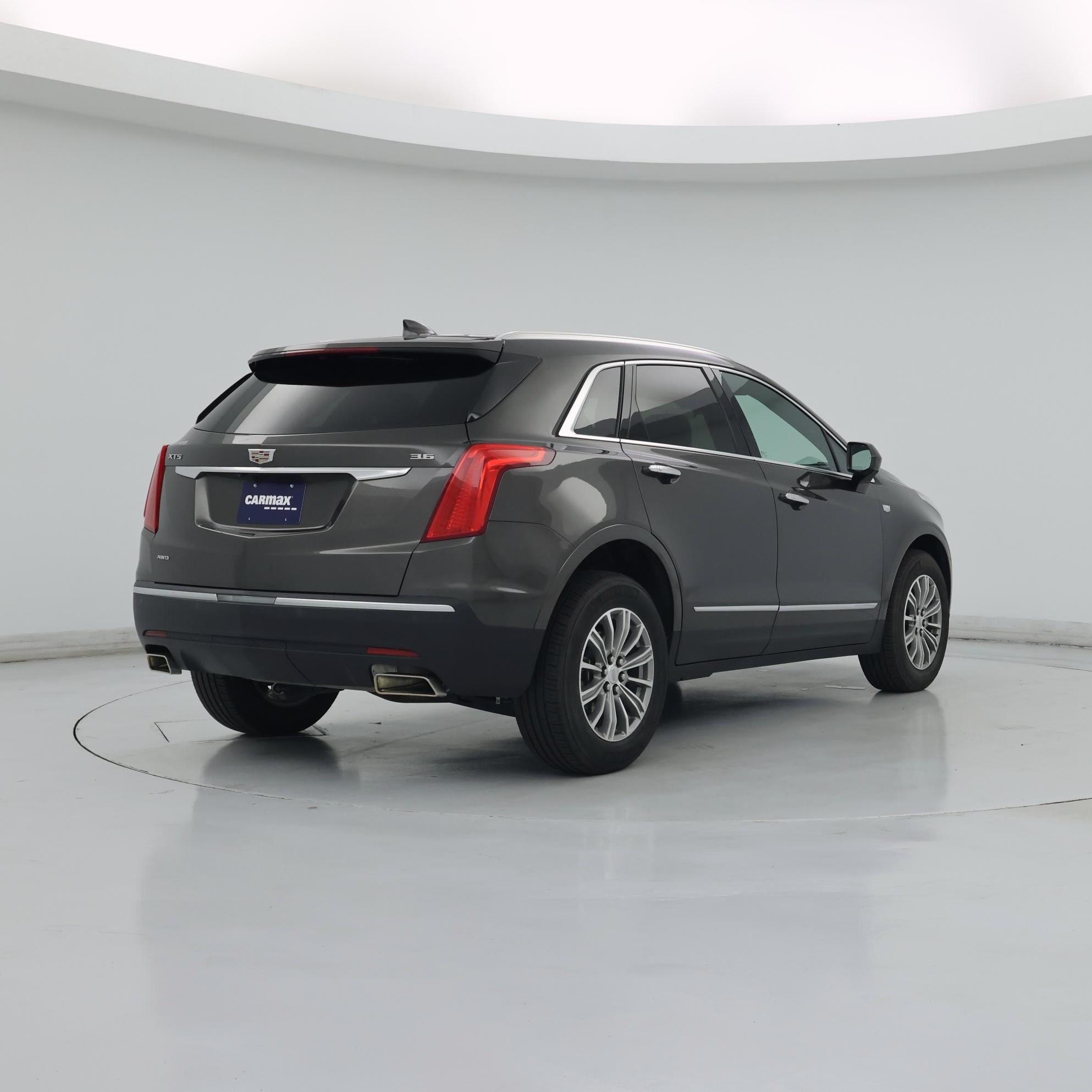 Thumbnail: 2019 Cadillac XT5 - 8