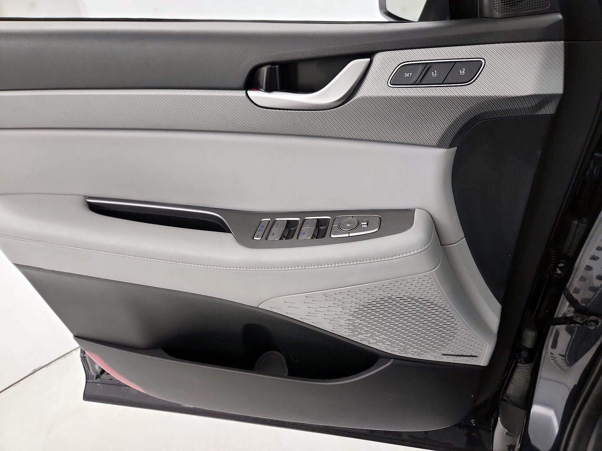 Thumbnail: 2023 Hyundai Palisade - 12