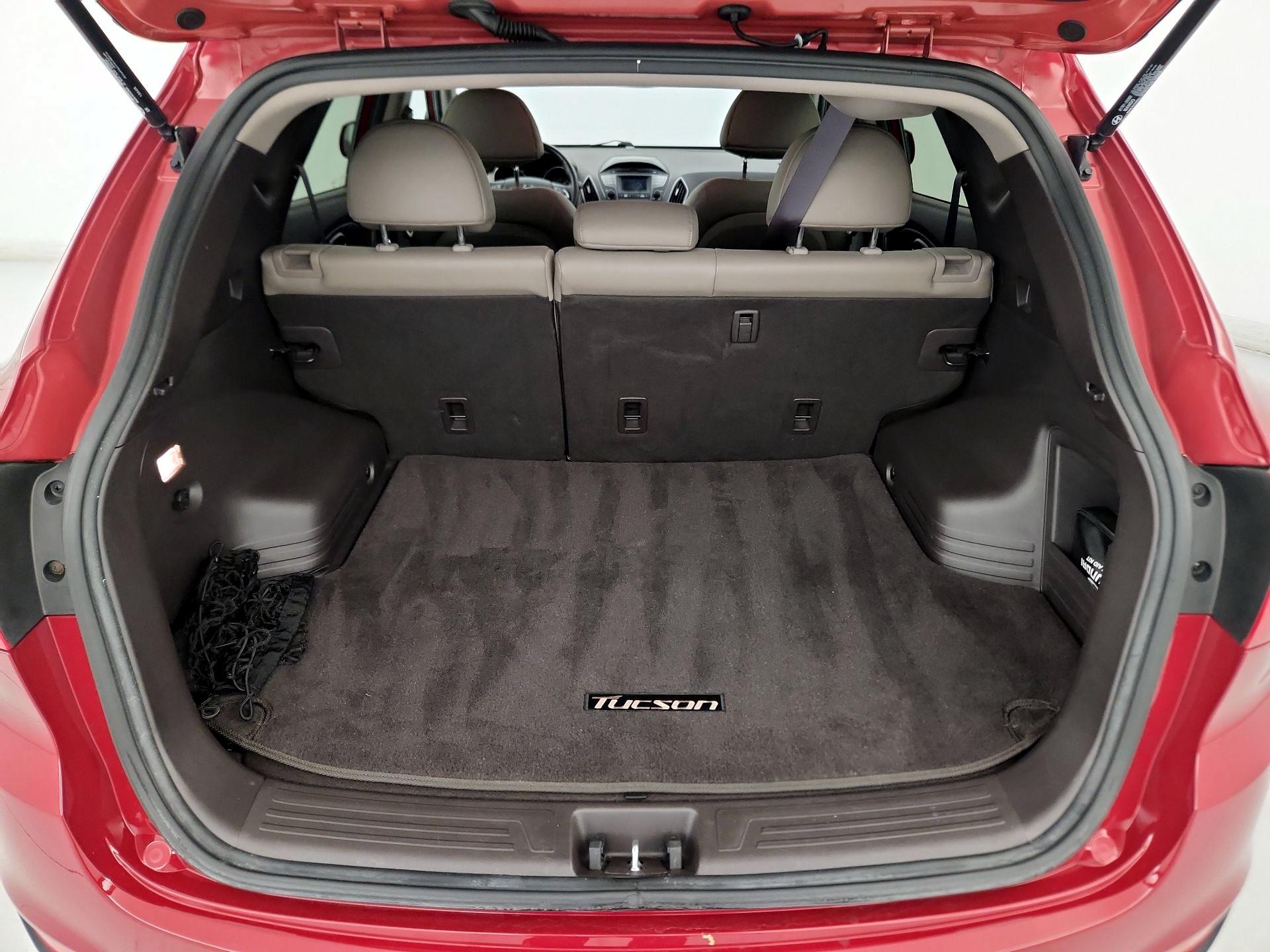 Thumbnail: 2015 Hyundai Tucson - 20