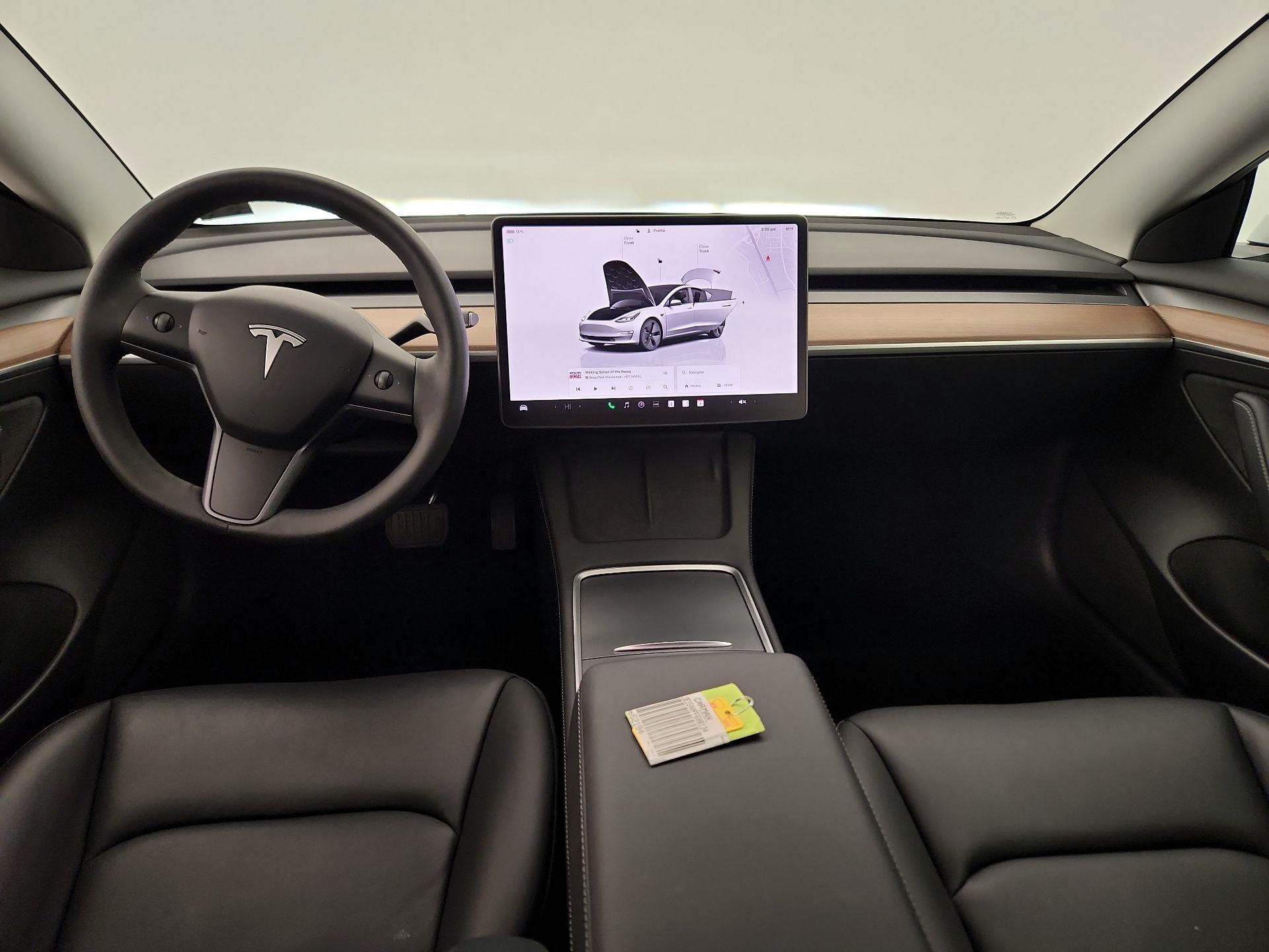 Thumbnail: 2023 Tesla Model 3 - 9