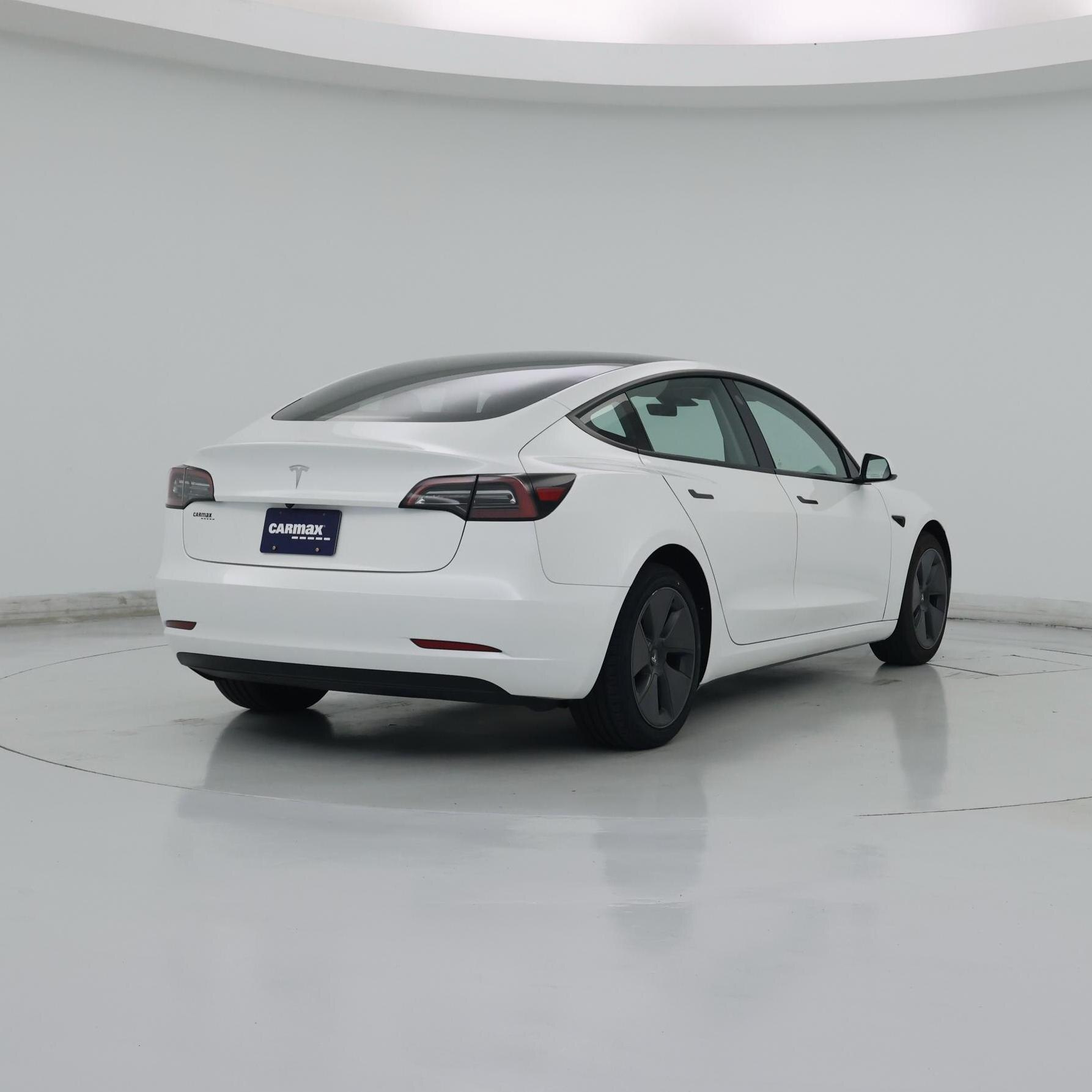 Thumbnail: 2023 Tesla Model 3 - 8