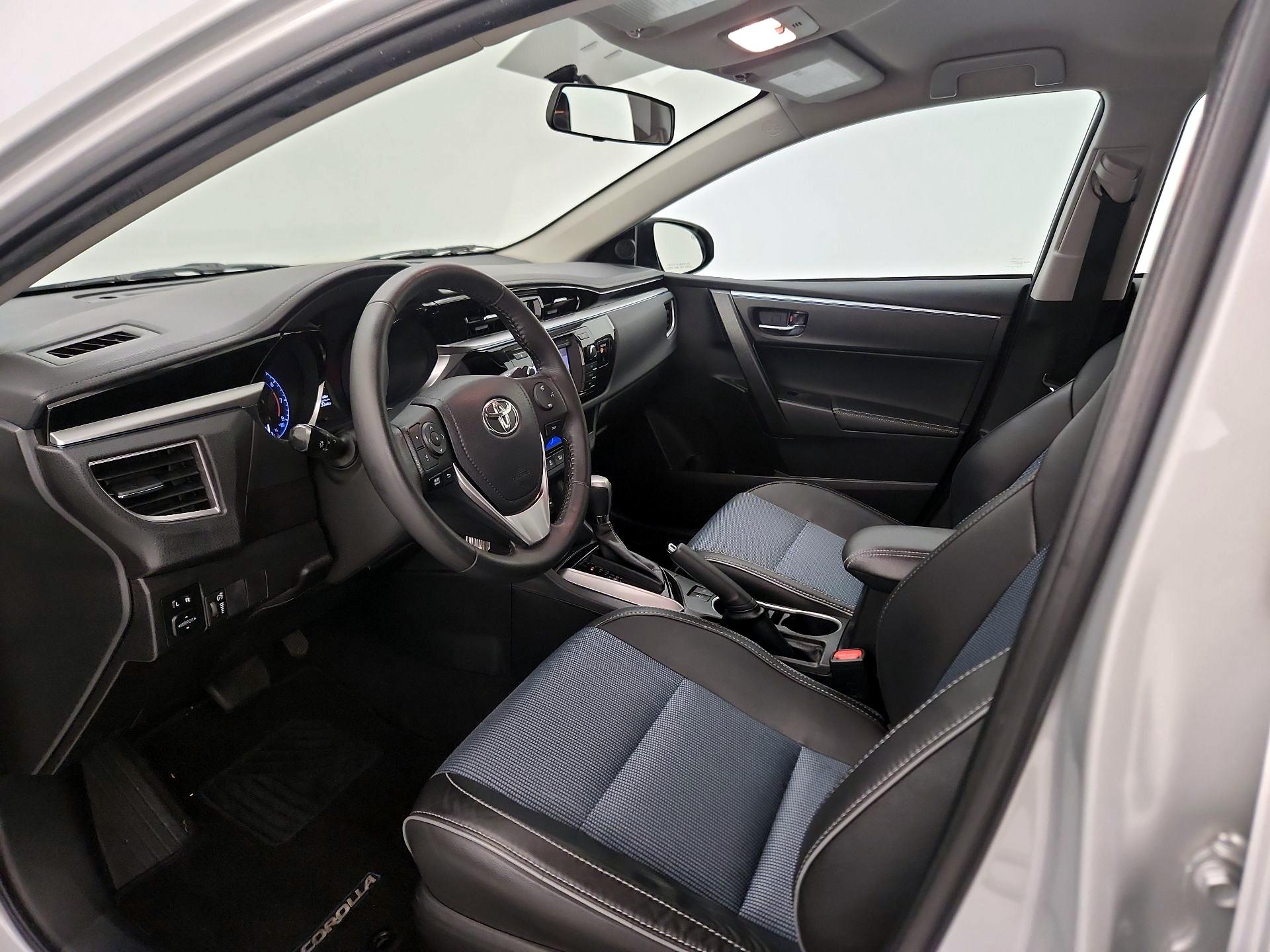 Thumbnail: 2016 Toyota Corolla - 11