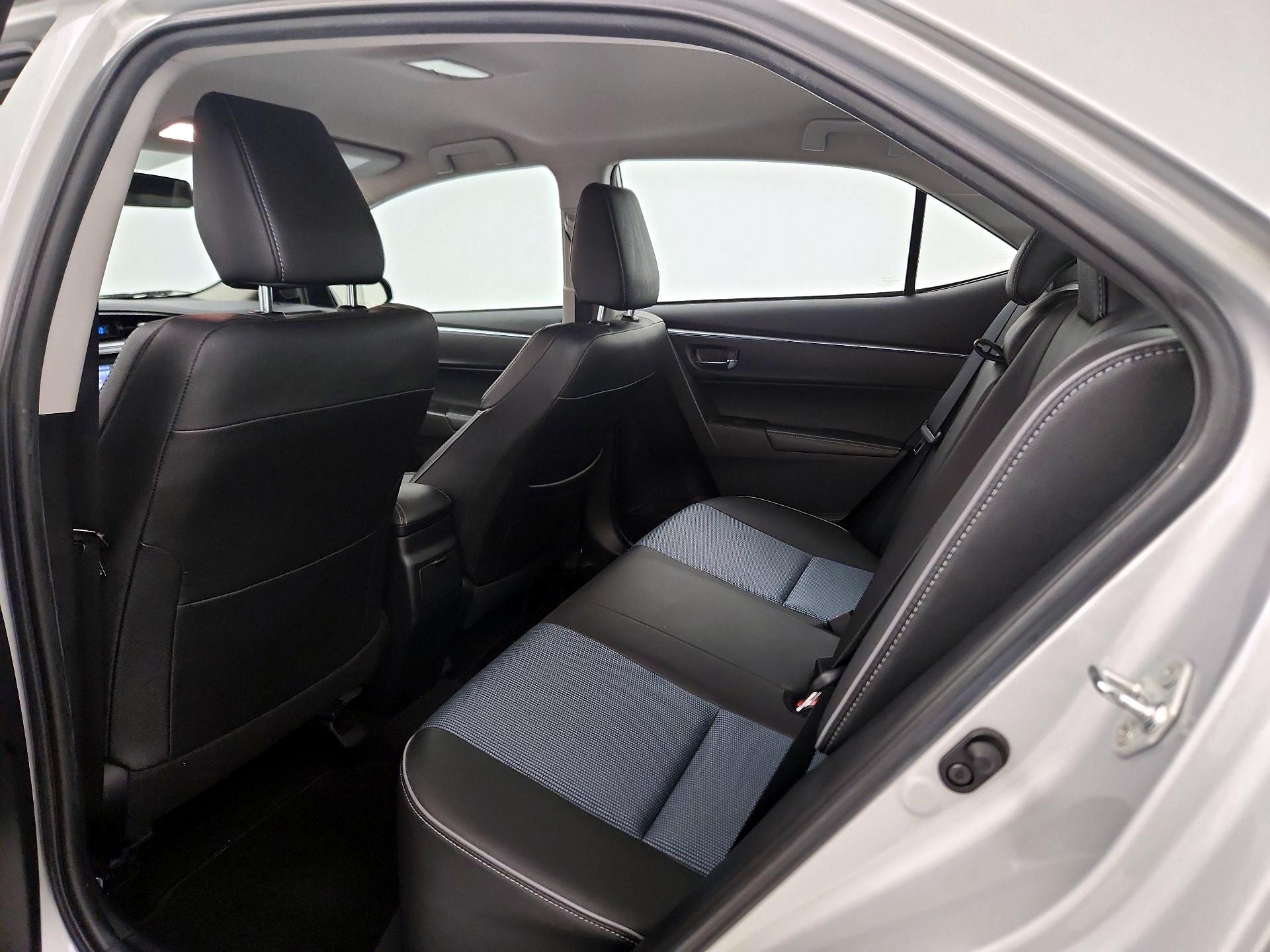 Thumbnail: 2016 Toyota Corolla - 19