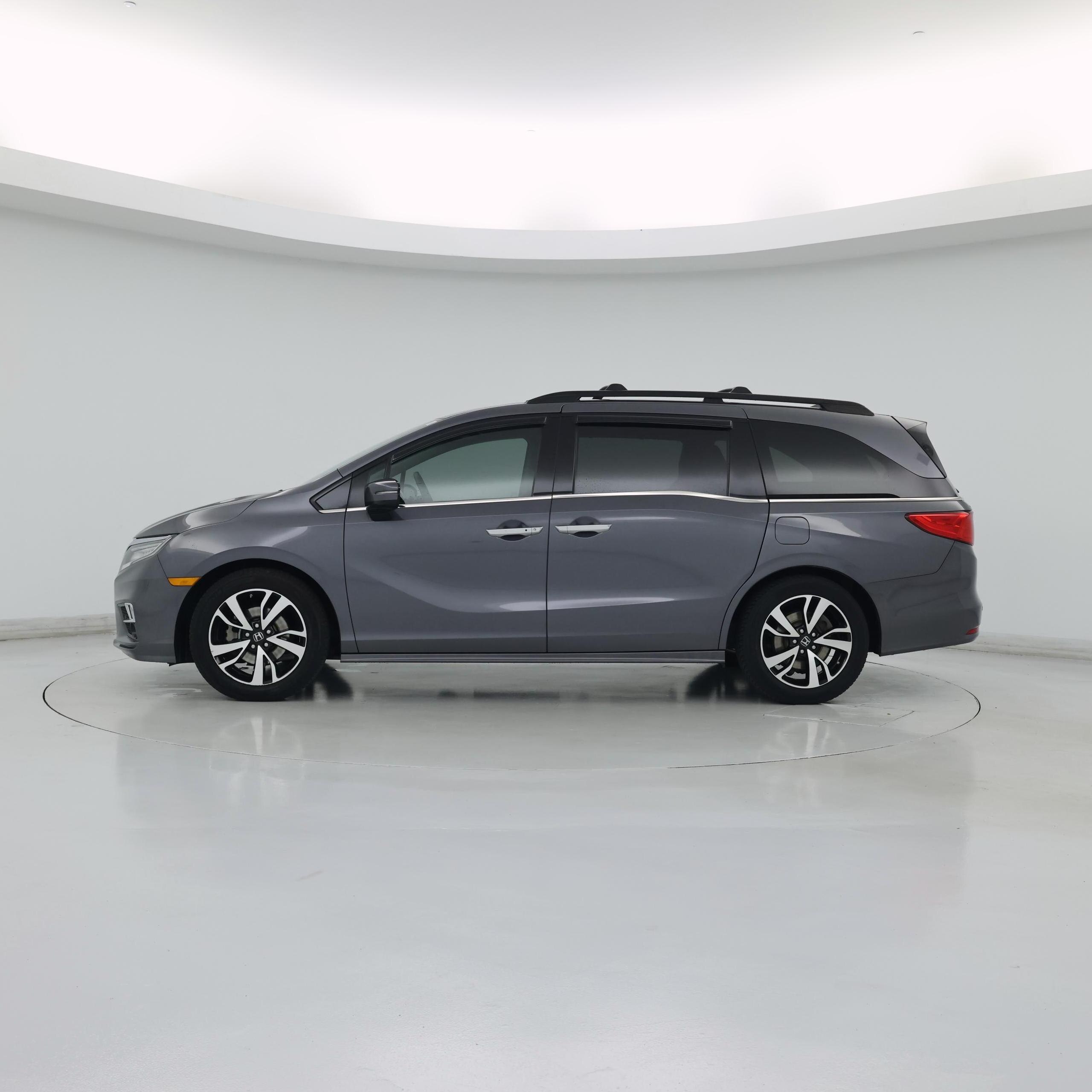 Thumbnail: 2020 Honda Odyssey - 3