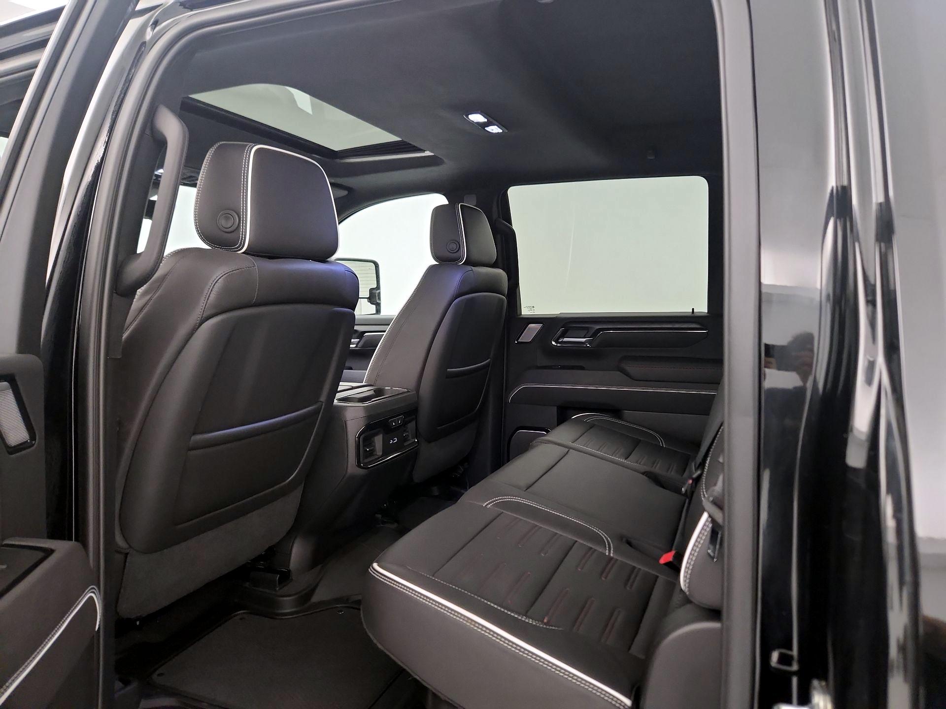 Thumbnail: 2024 GMC Sierra 2500 - 20