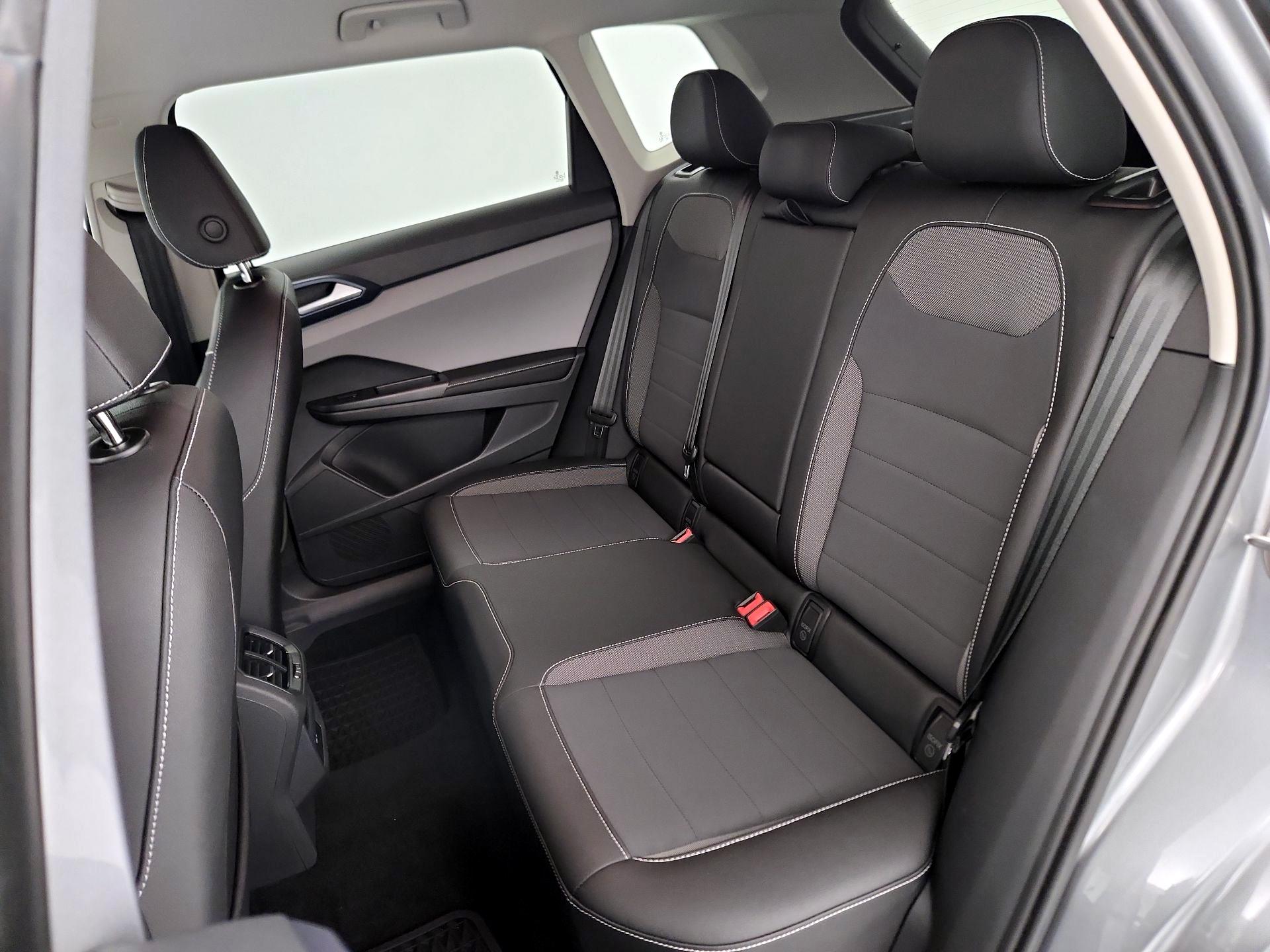 Thumbnail: 2024 Volkswagen Taos - 19