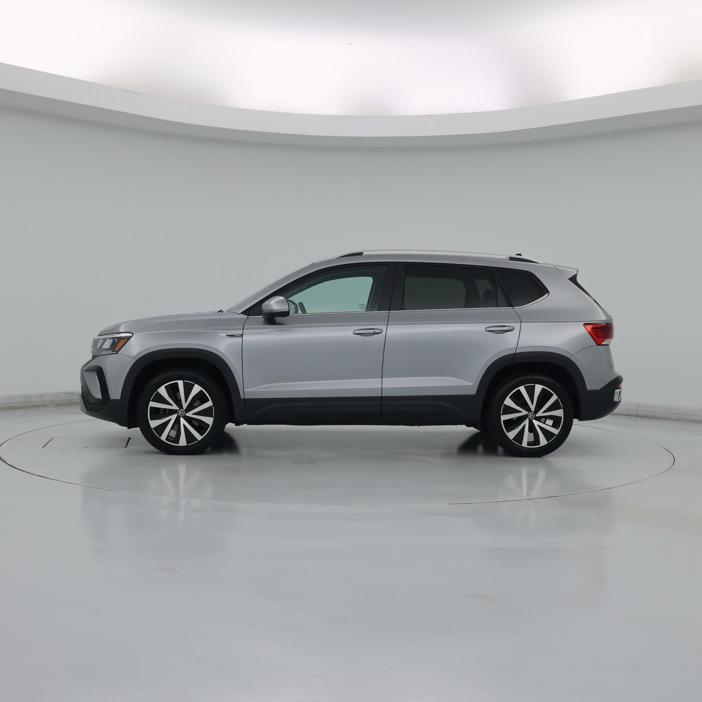 Thumbnail: 2024 Volkswagen Taos - 3