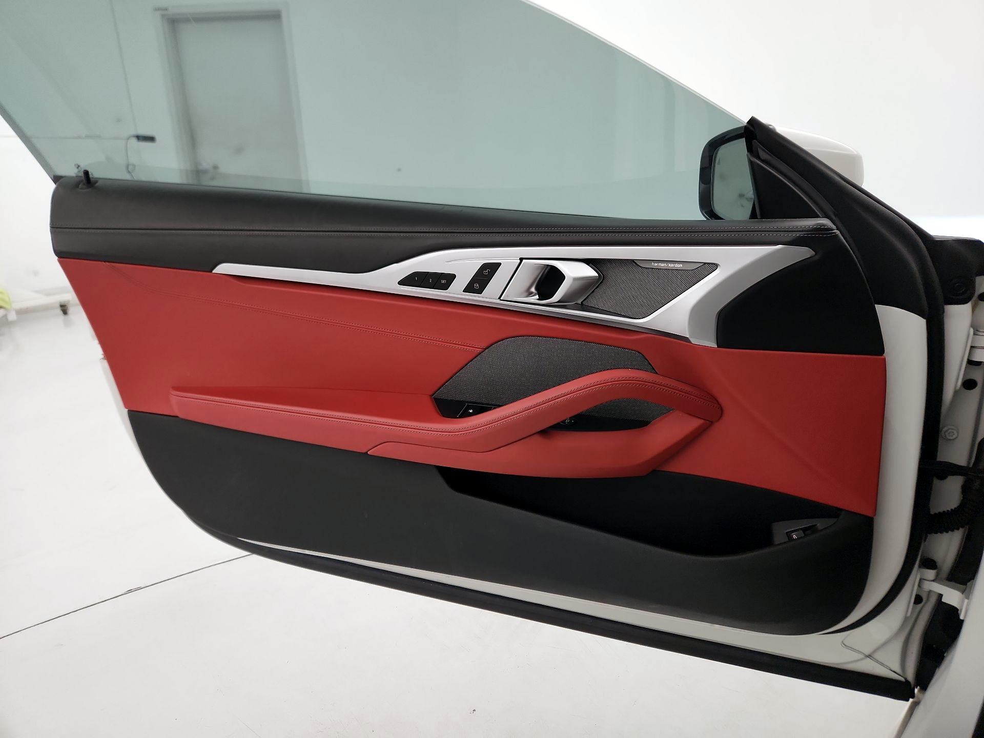 Thumbnail: 2020 BMW 8 Series - 12
