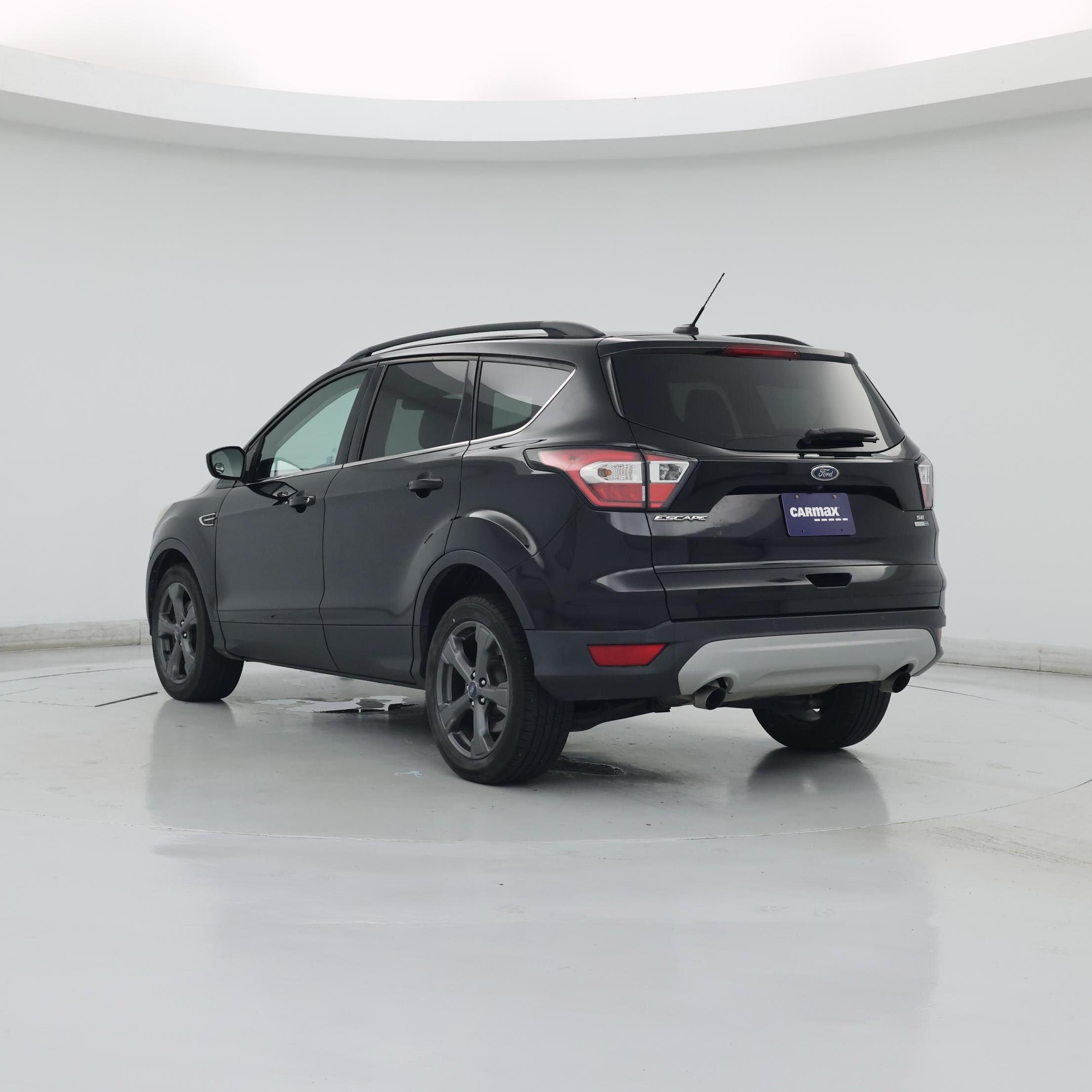 Thumbnail: 2017 Ford Escape - 2