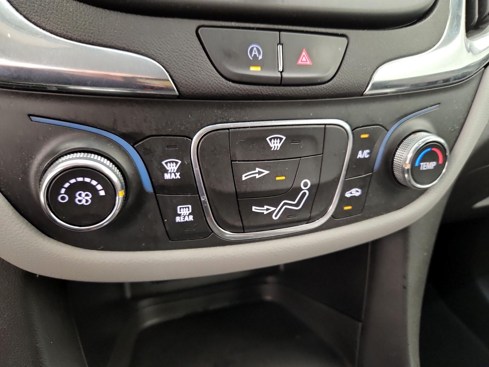 Thumbnail: 2023 Chevrolet Equinox - 16