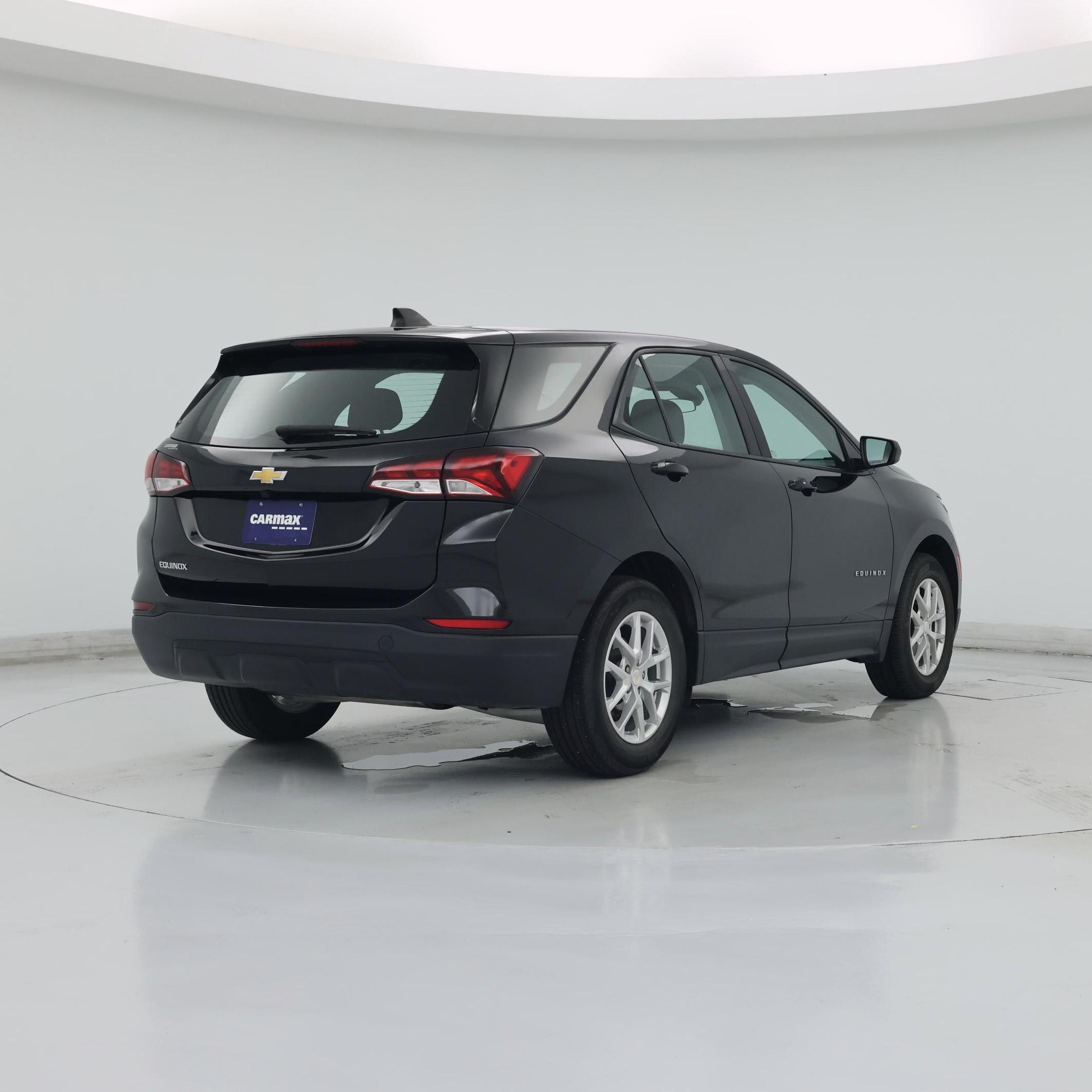 Thumbnail: 2023 Chevrolet Equinox - 8