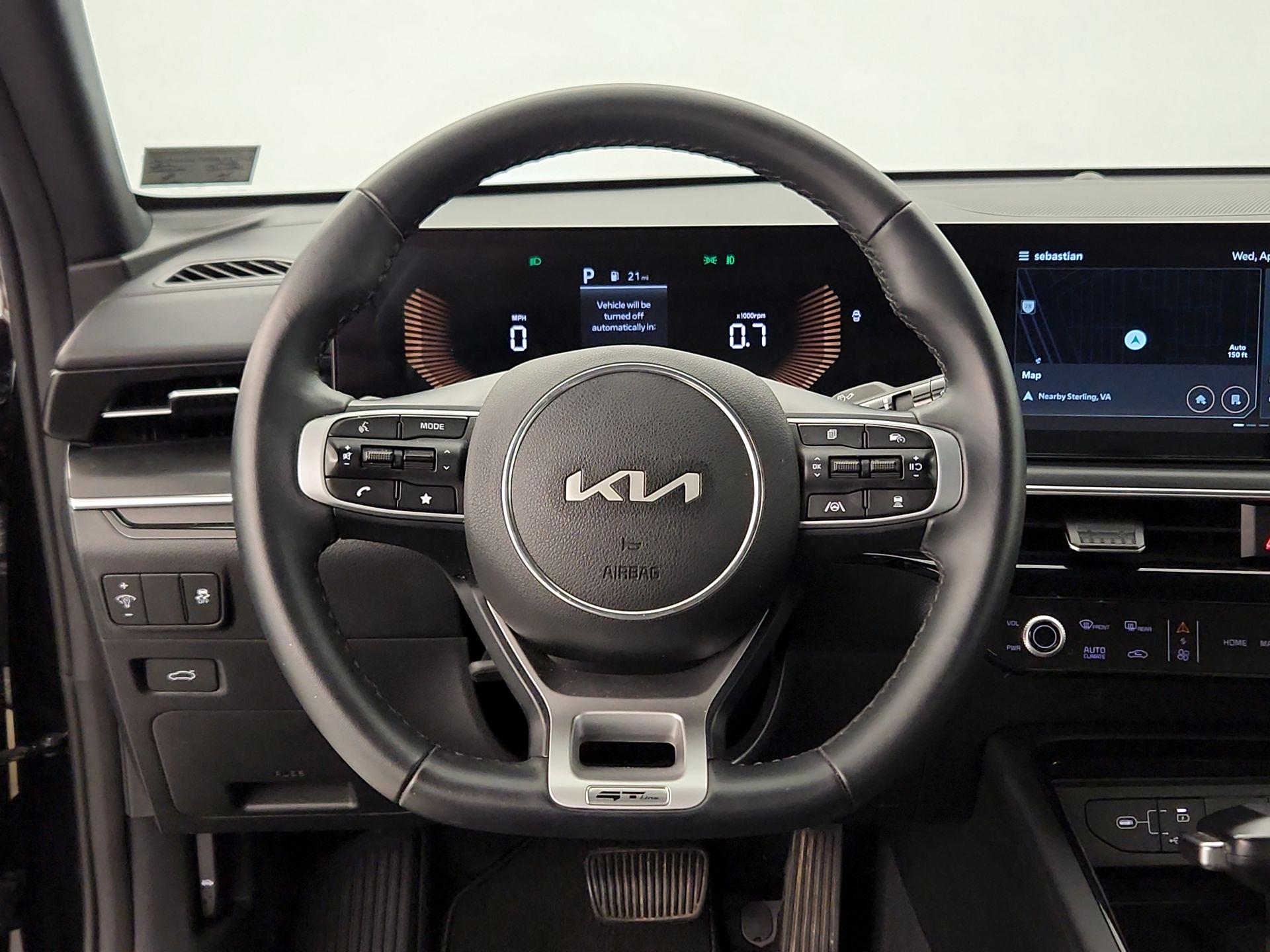 Thumbnail: 2025 Kia K5 - 10