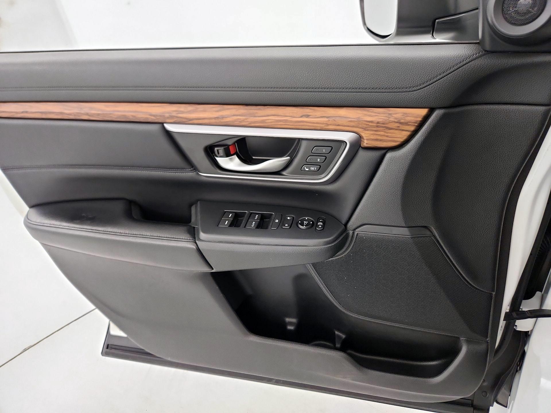 Thumbnail: 2018 Honda CR-V - 12