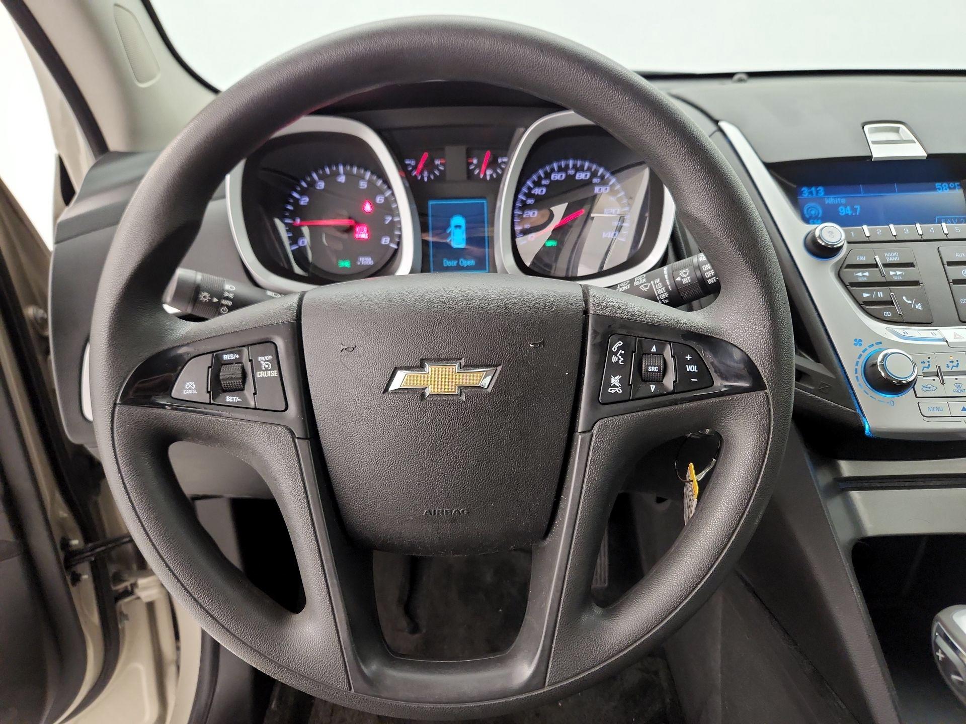 Thumbnail: 2015 Chevrolet Equinox - 10