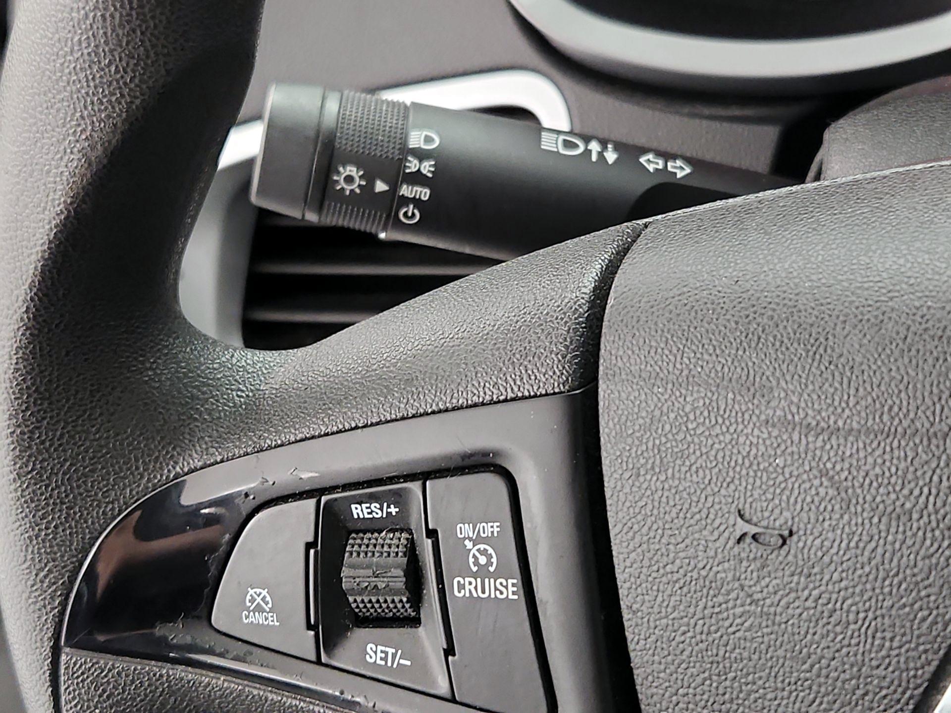 Thumbnail: 2015 Chevrolet Equinox - 13
