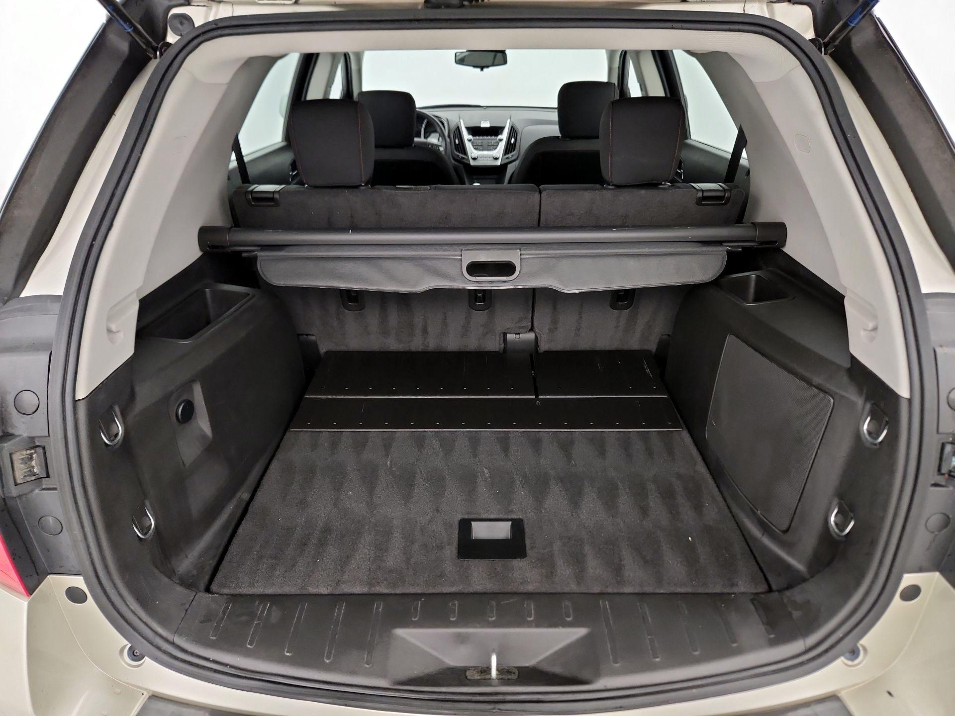 Thumbnail: 2015 Chevrolet Equinox - 19