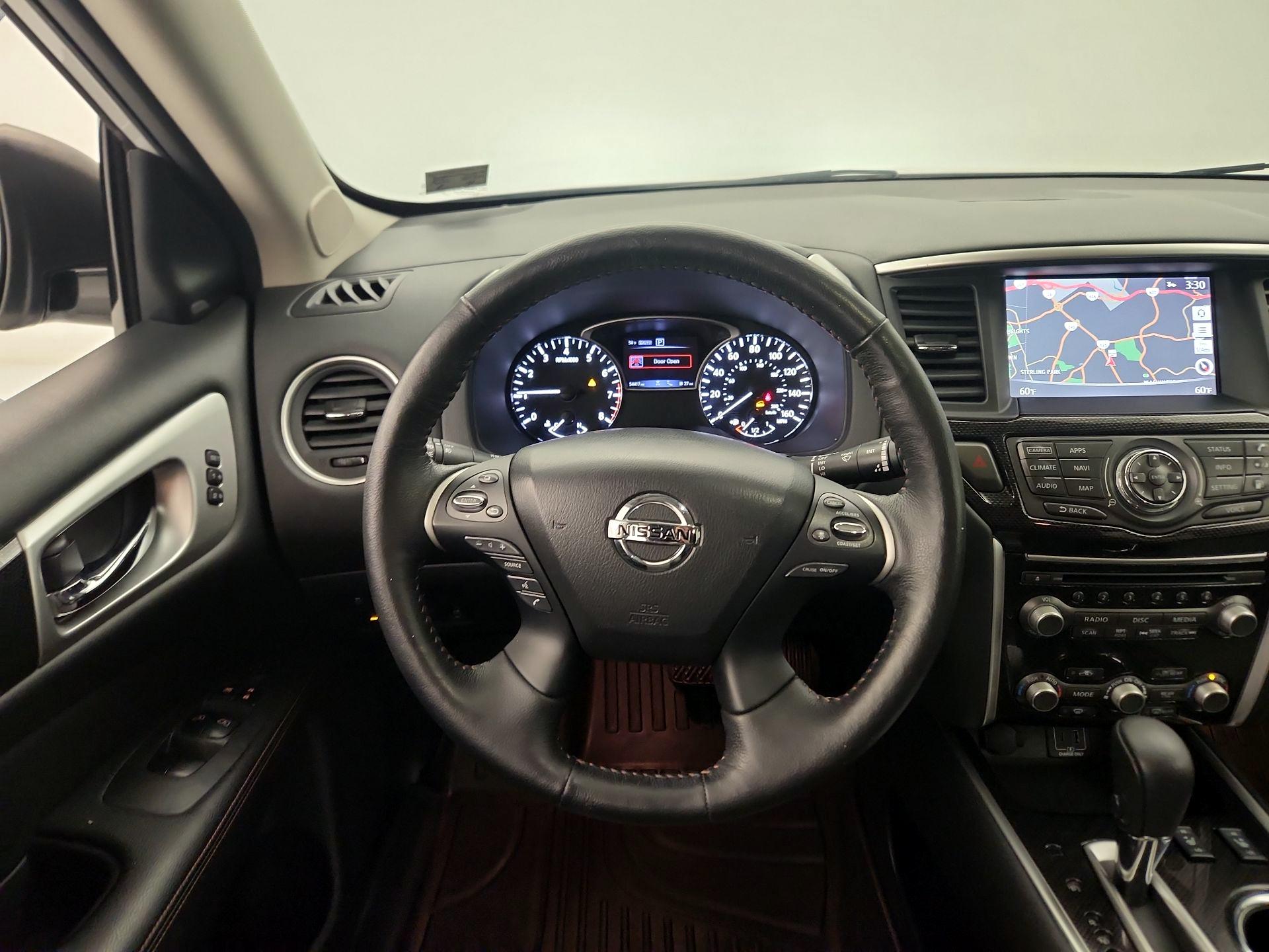 Thumbnail: 2020 Nissan Pathfinder - 10