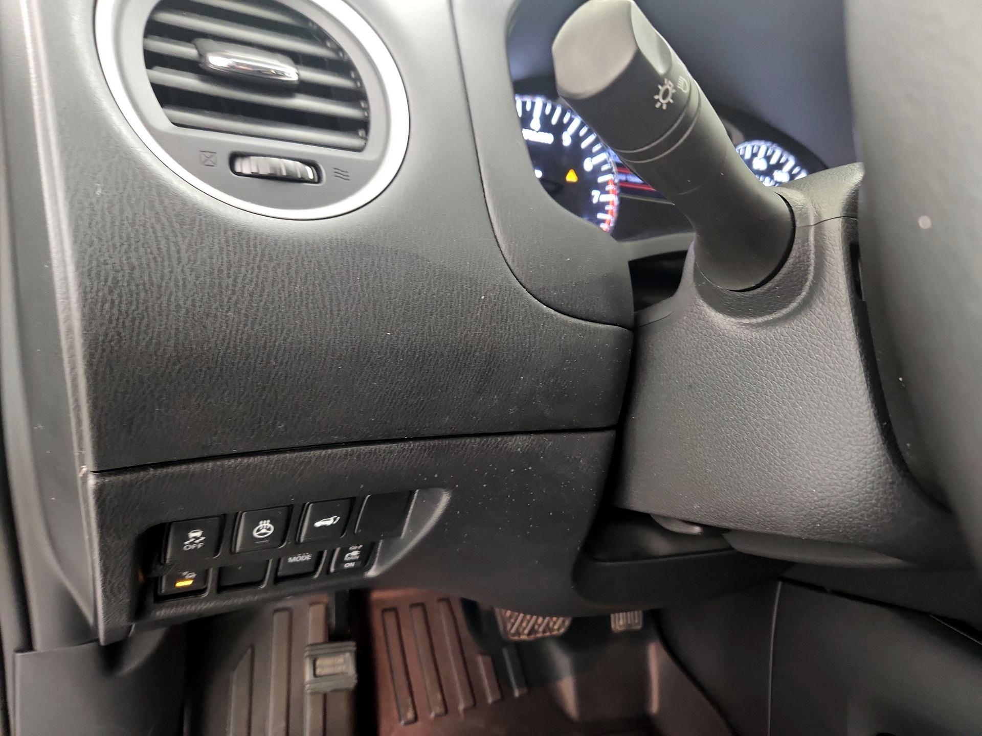 Thumbnail: 2020 Nissan Pathfinder - 13