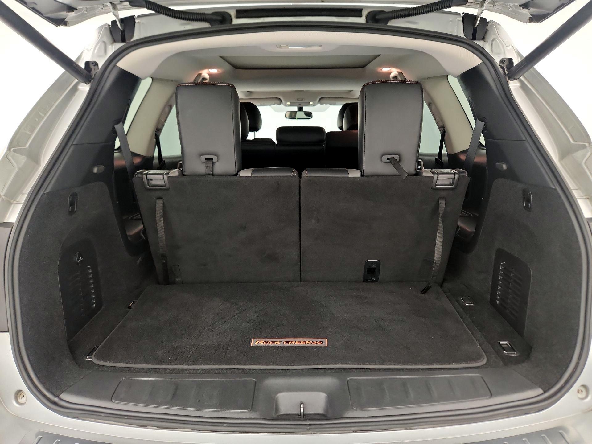 Thumbnail: 2020 Nissan Pathfinder - 18