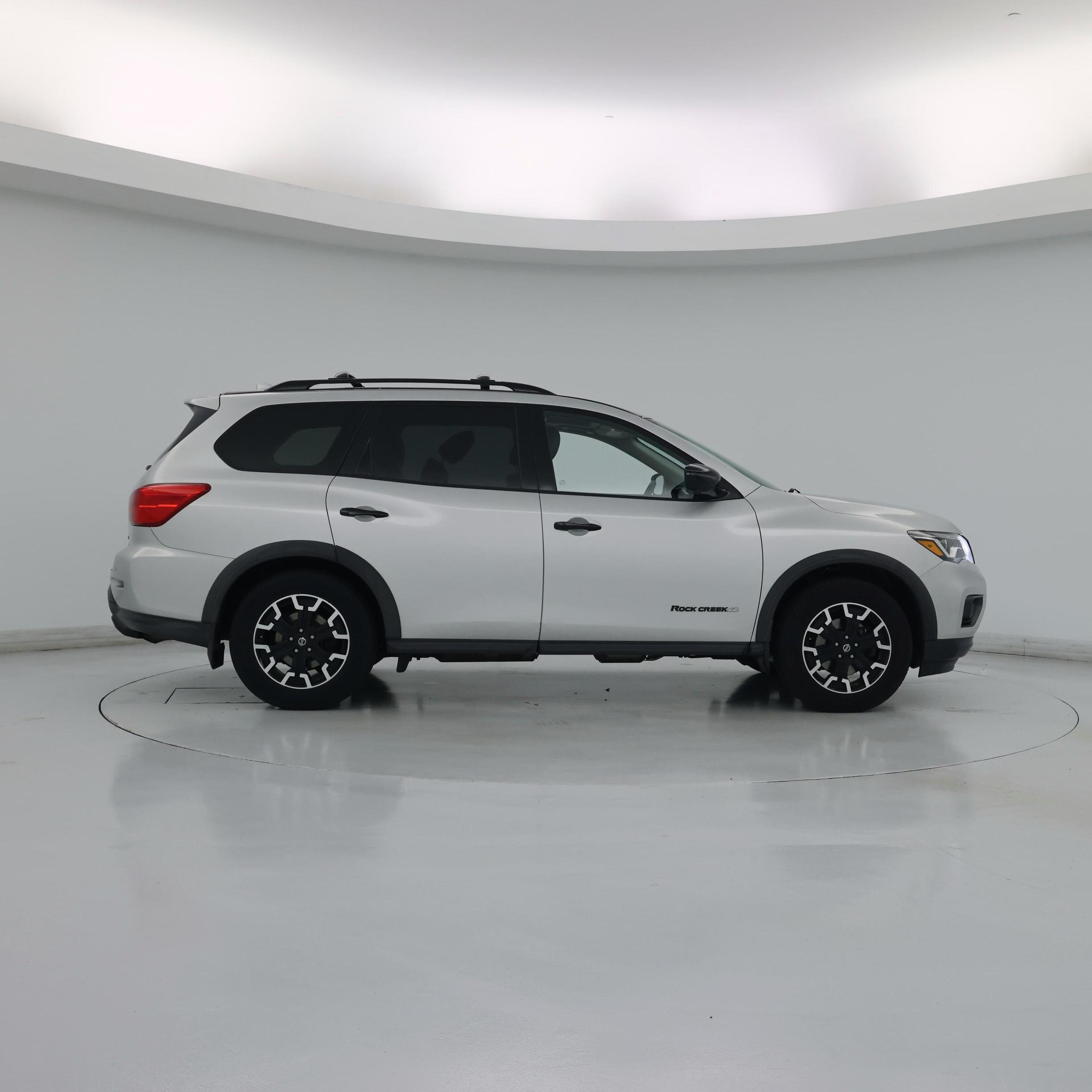 Thumbnail: 2020 Nissan Pathfinder - 7