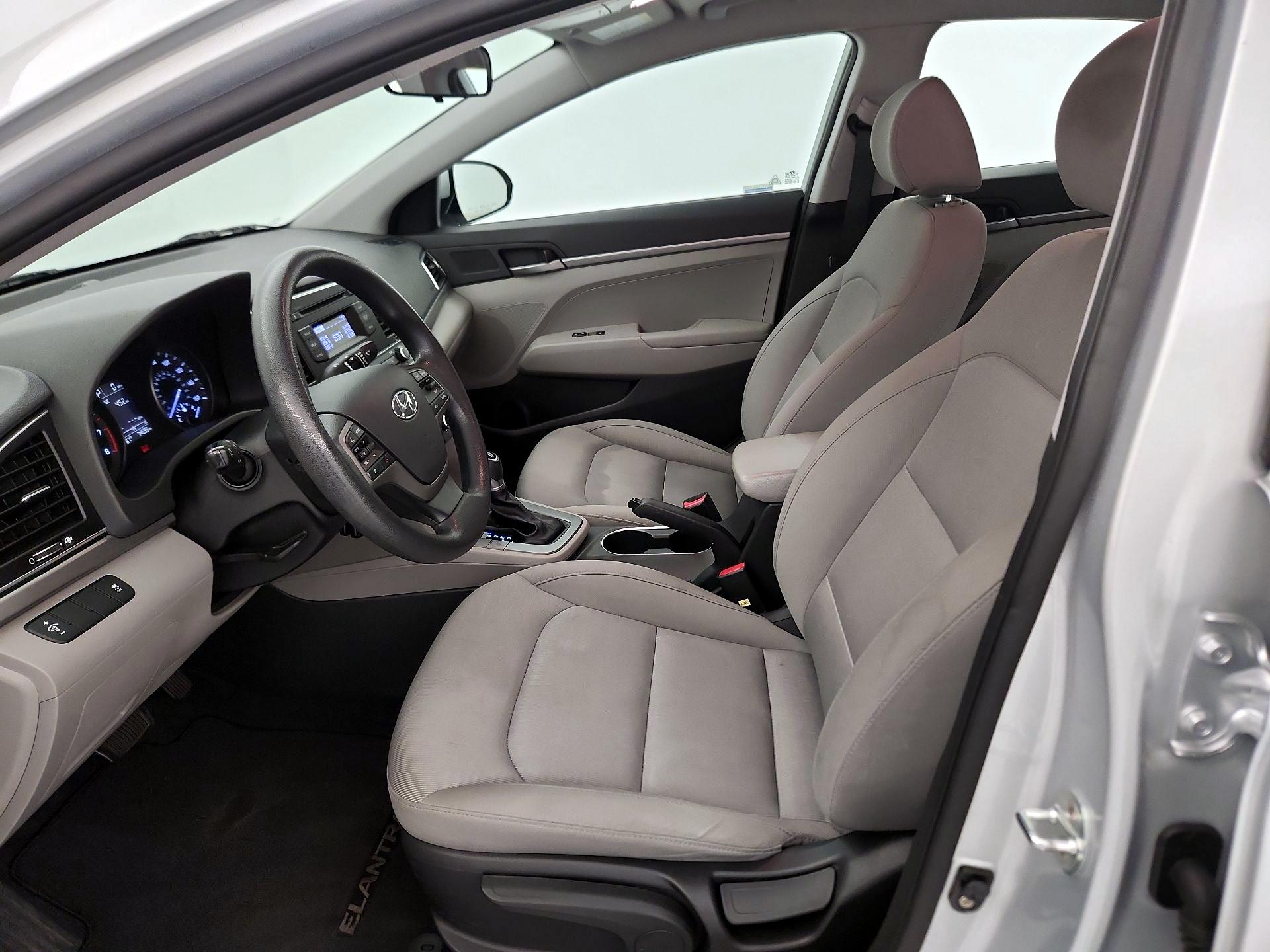 Thumbnail: 2017 Hyundai Elantra - 11