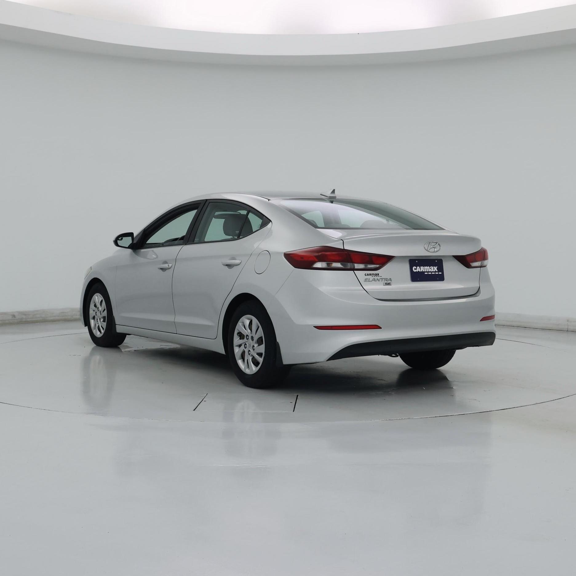 Thumbnail: 2017 Hyundai Elantra - 2