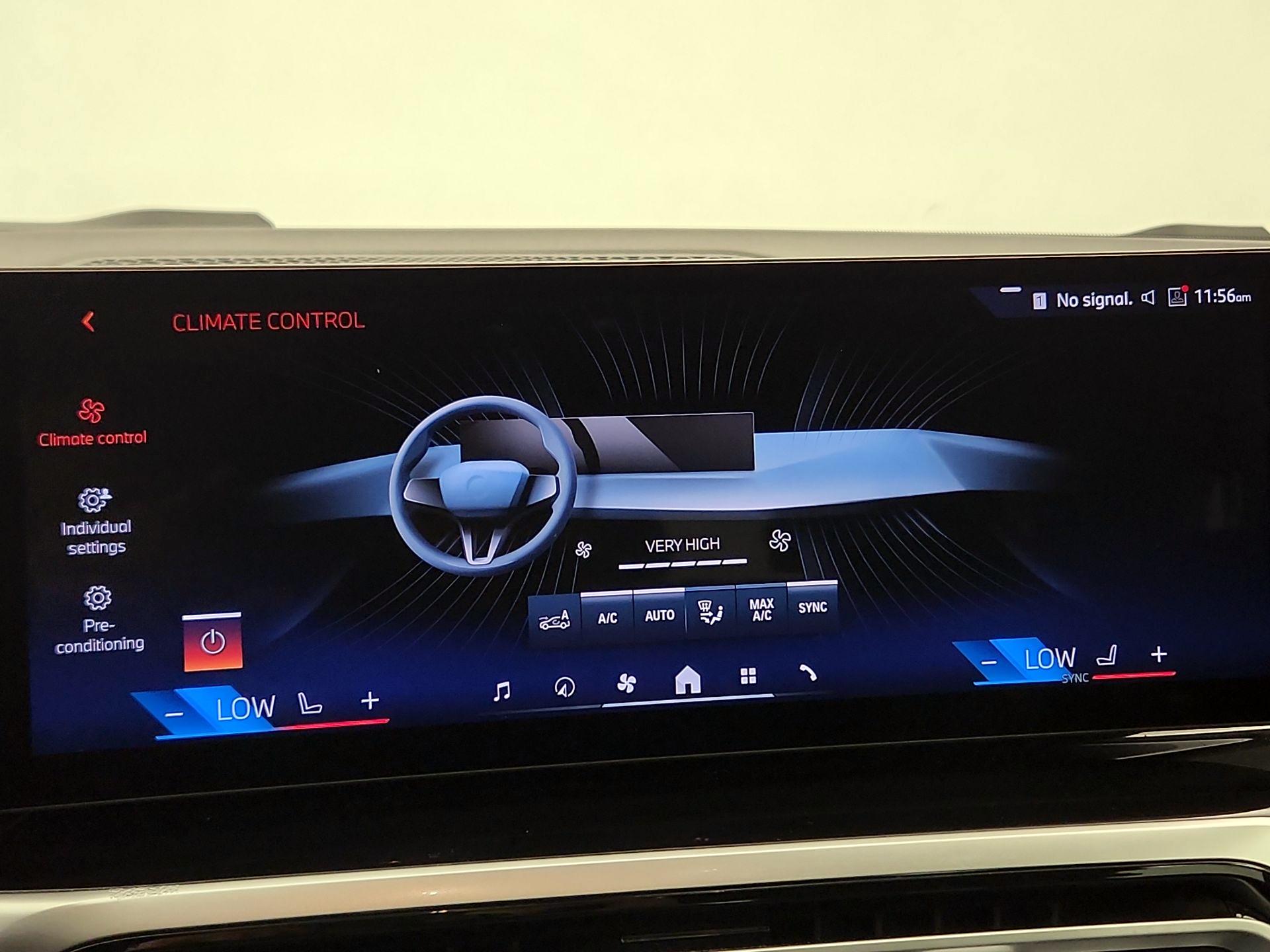 Thumbnail: 2024 BMW i4 - 17