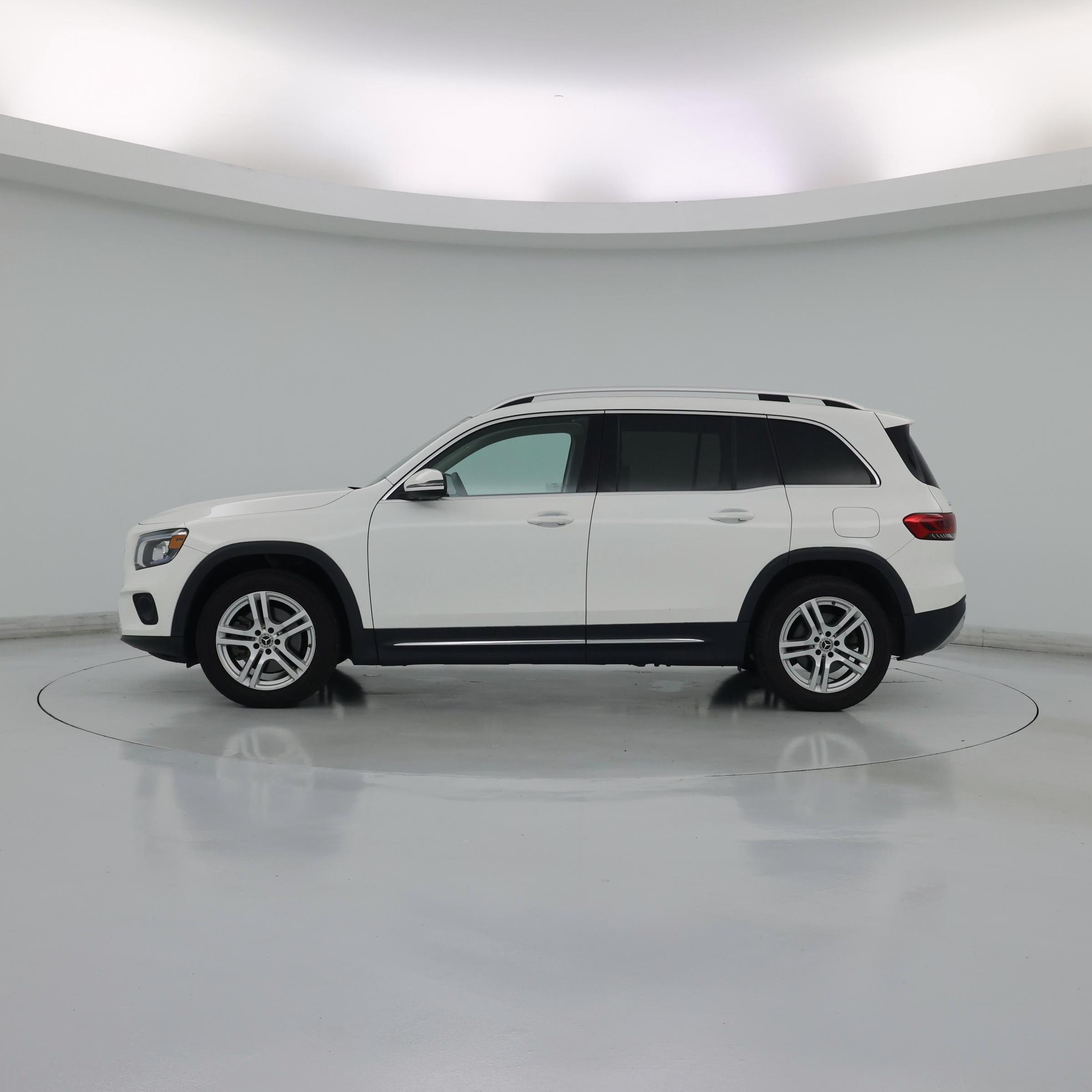 Thumbnail: 2020 Mercedes-Benz GLB - 3