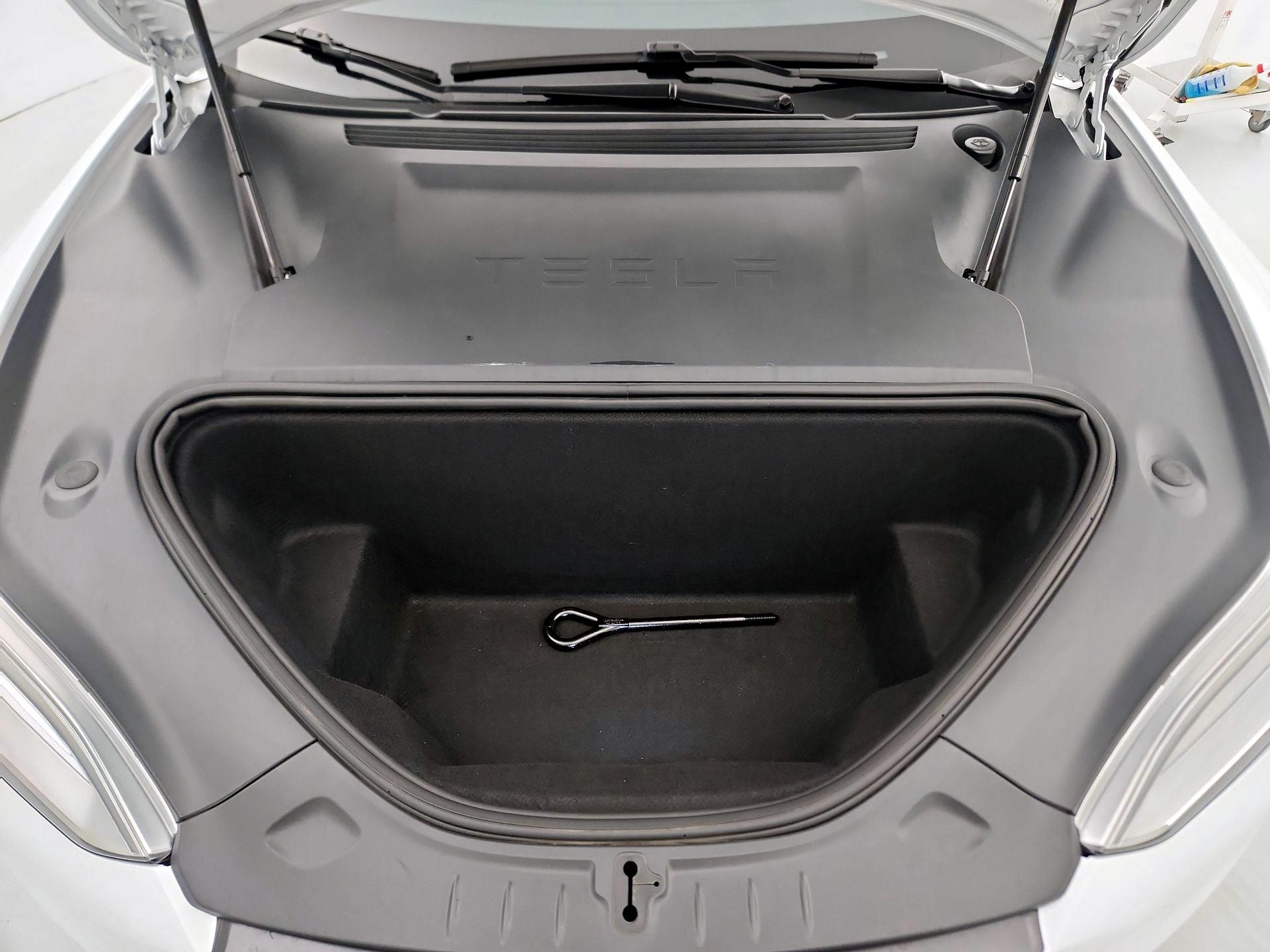 Thumbnail: 2021 Tesla Model S - 20