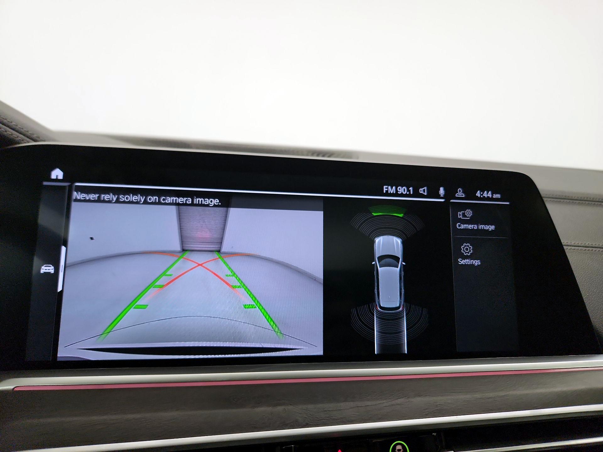 Thumbnail: 2022 BMW X5 - 15