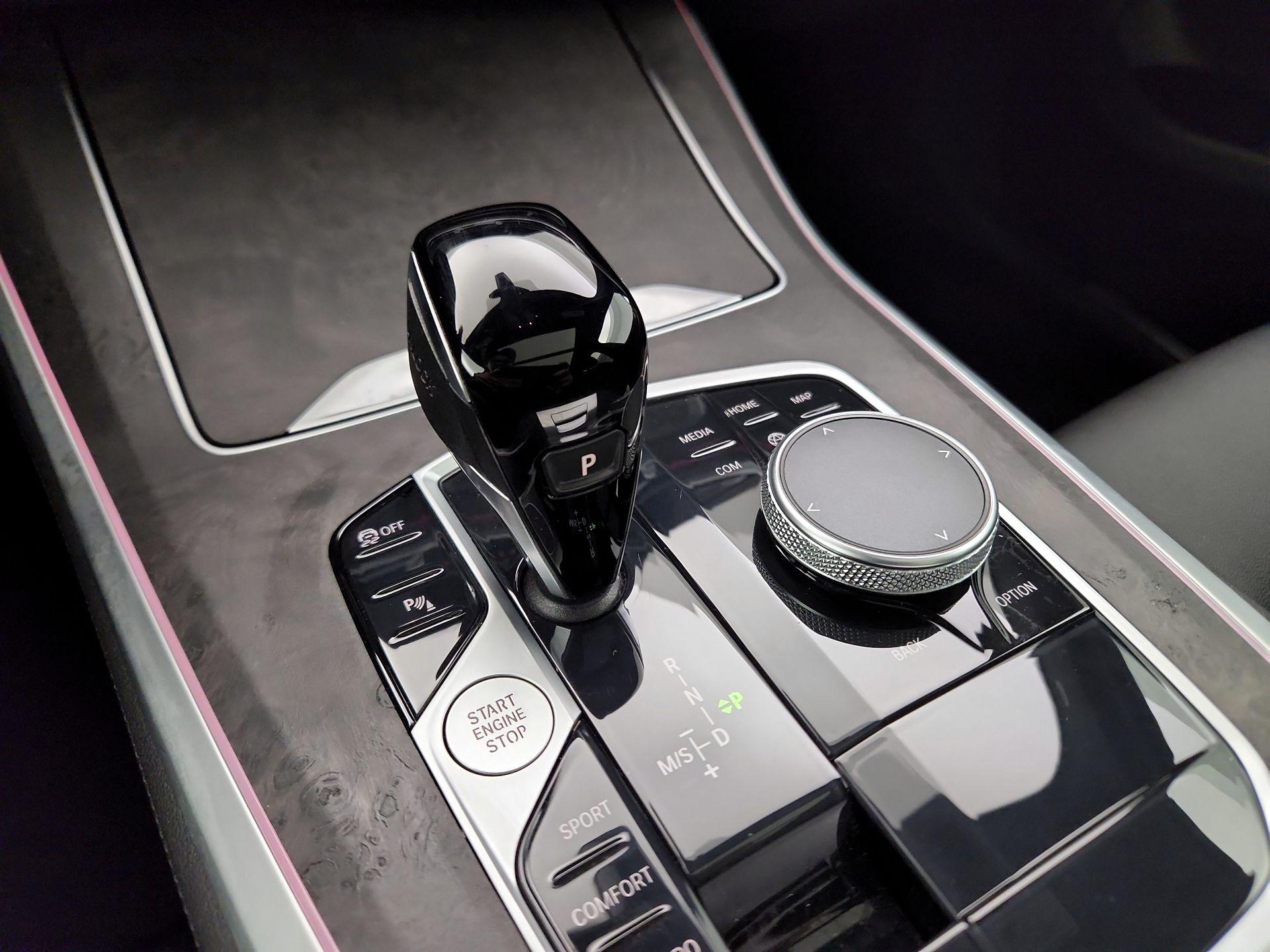 Thumbnail: 2022 BMW X5 - 18