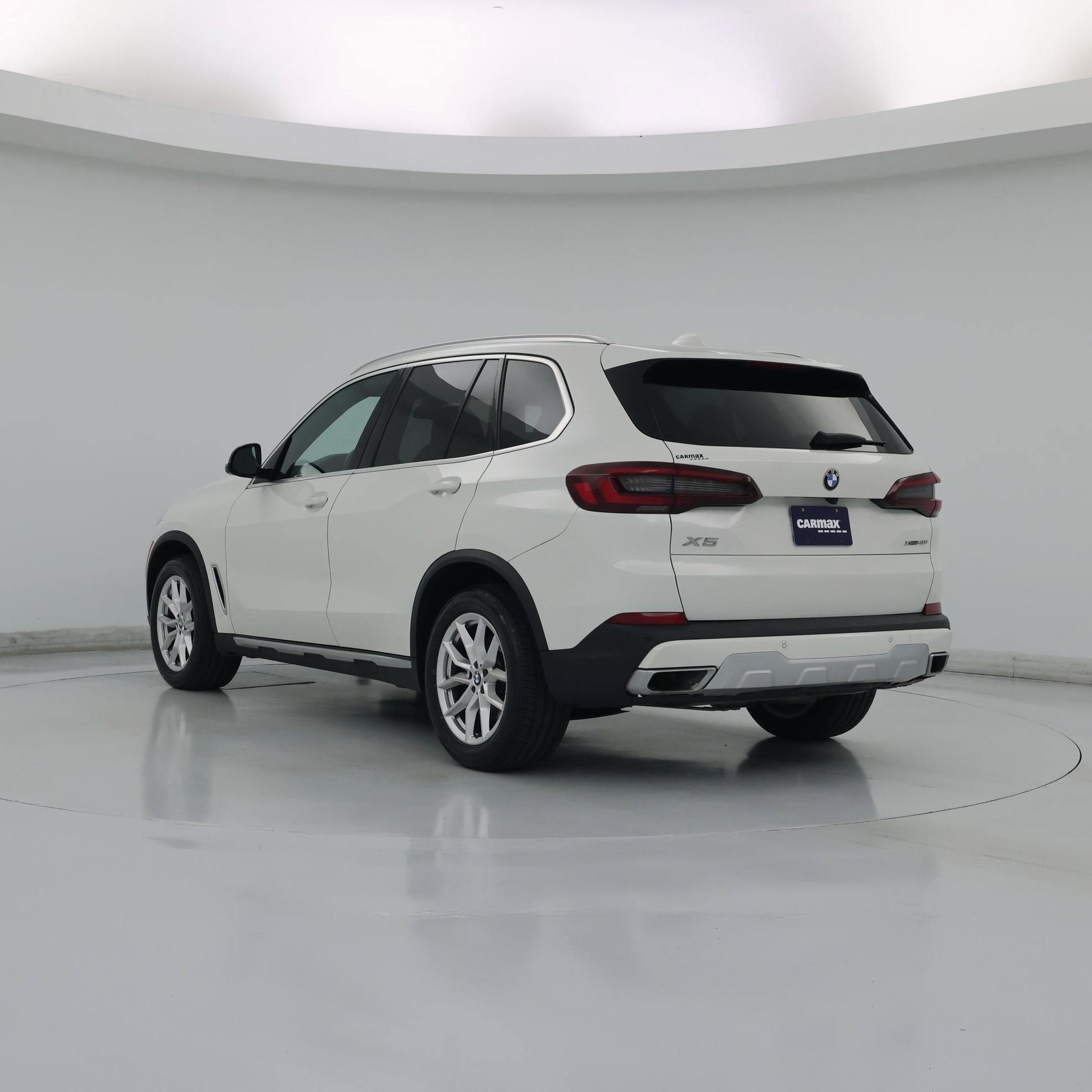 Thumbnail: 2022 BMW X5 - 2