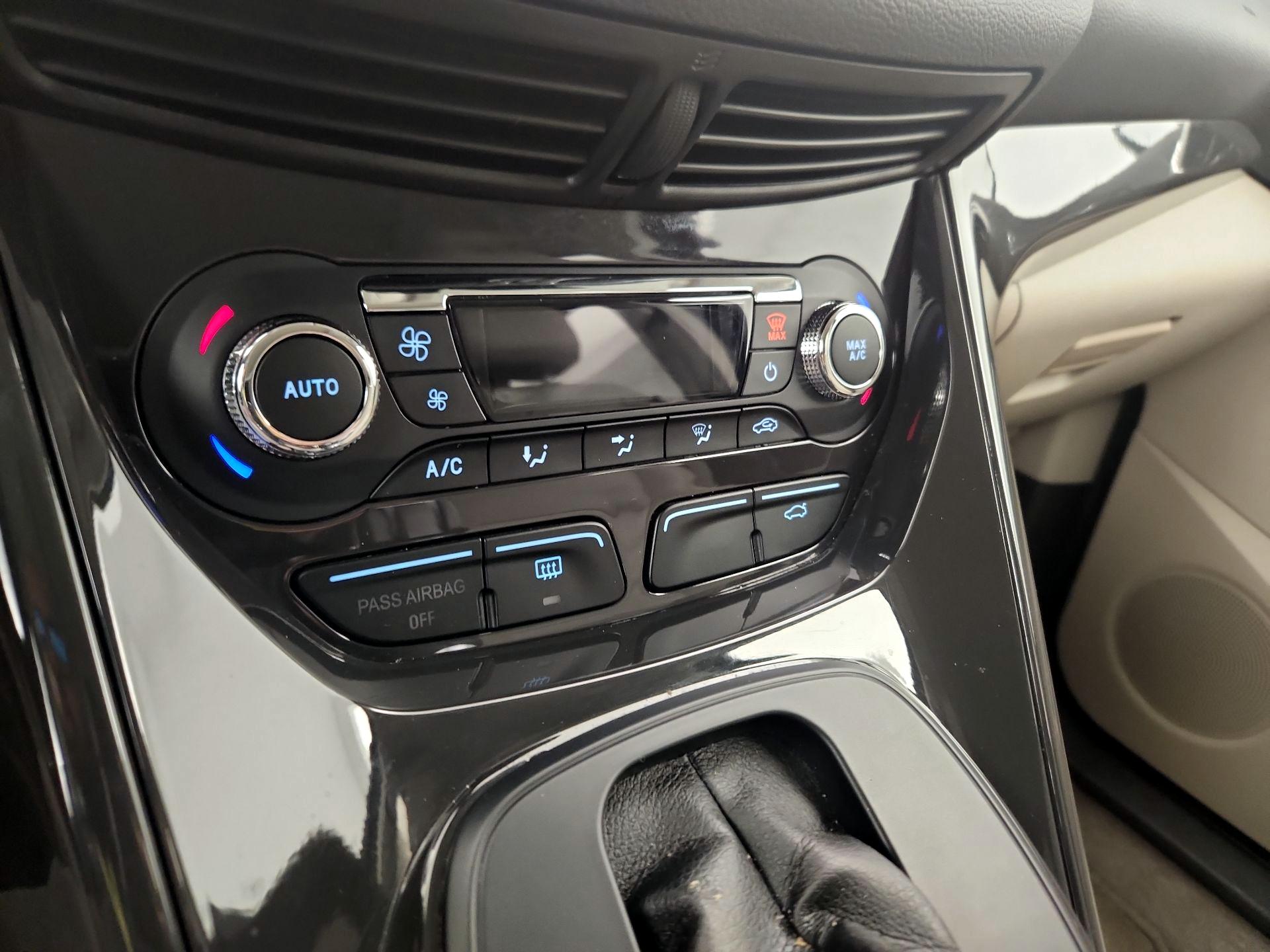 Thumbnail: 2014 Ford Escape - 17