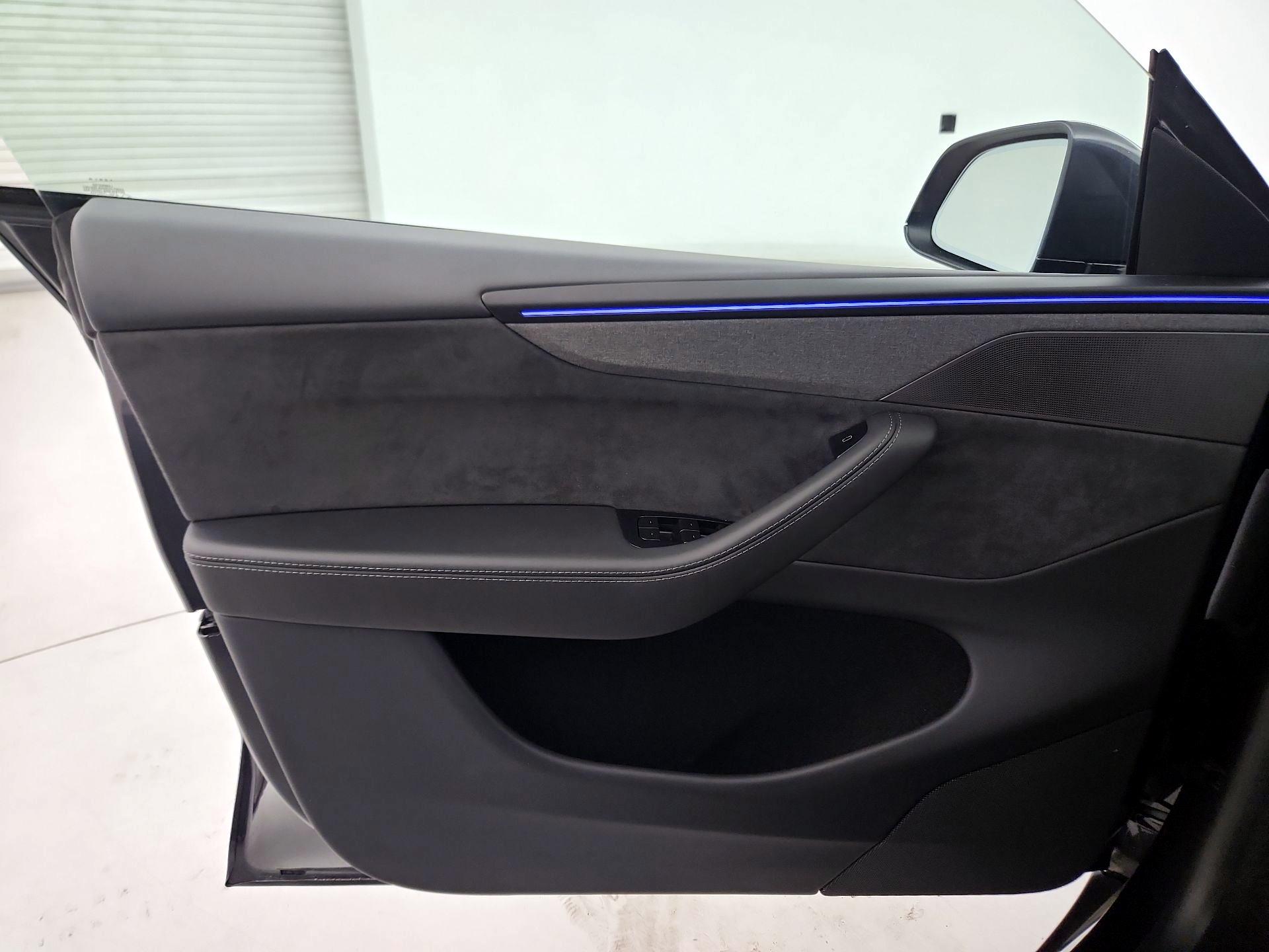Thumbnail: 2026 Tesla Model Y - 12