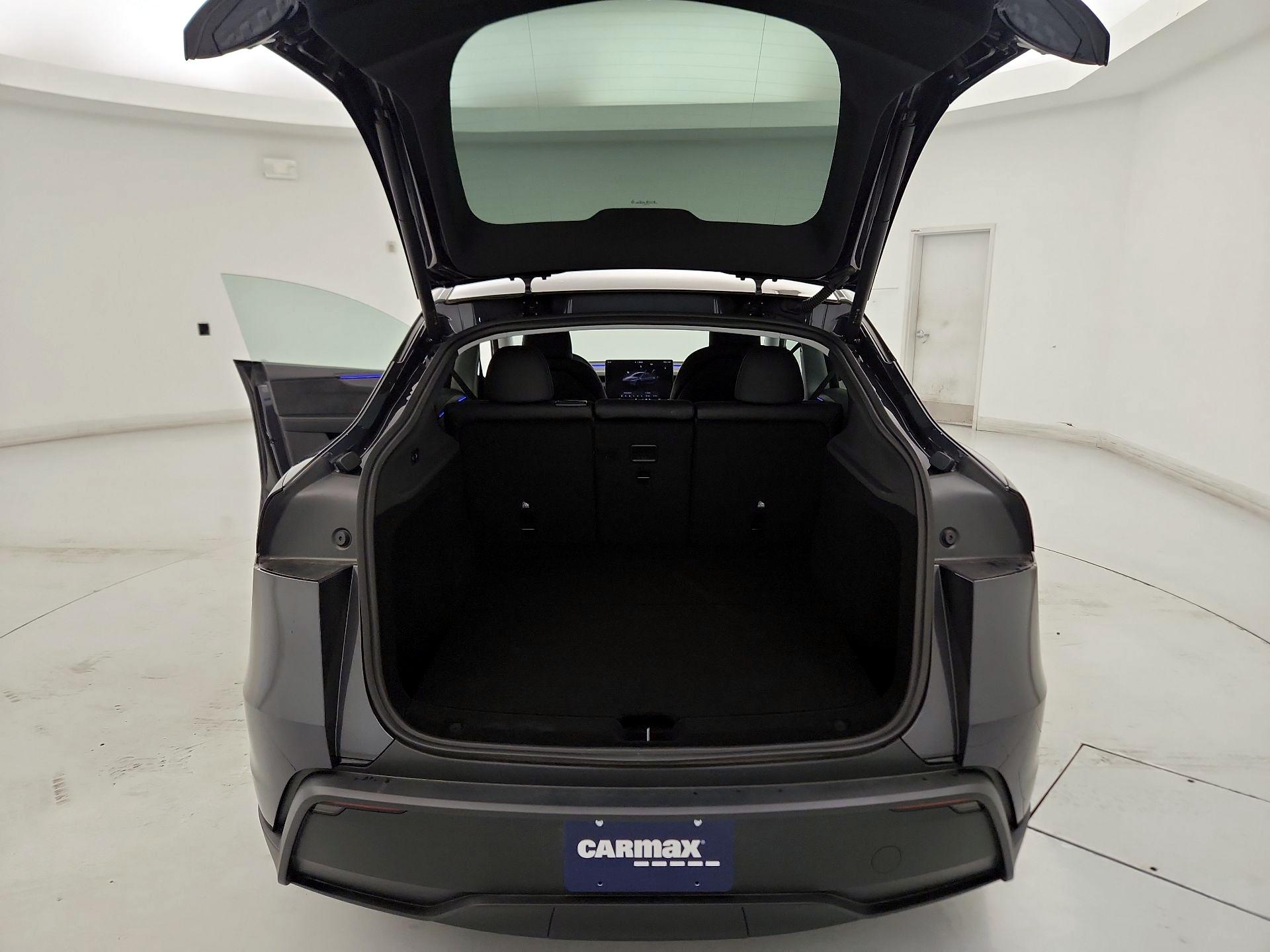 Thumbnail: 2026 Tesla Model Y - 20