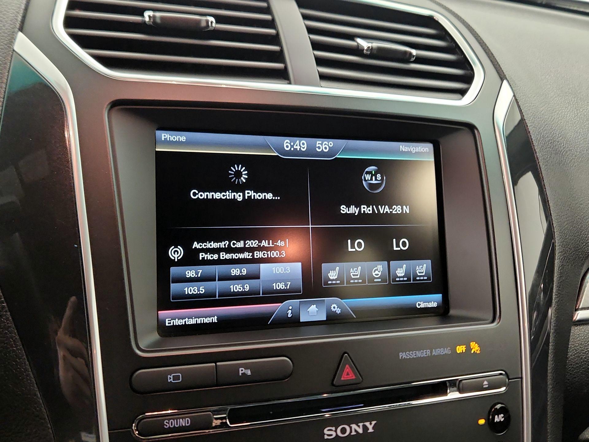 Thumbnail: 2016 Ford Explorer - 15