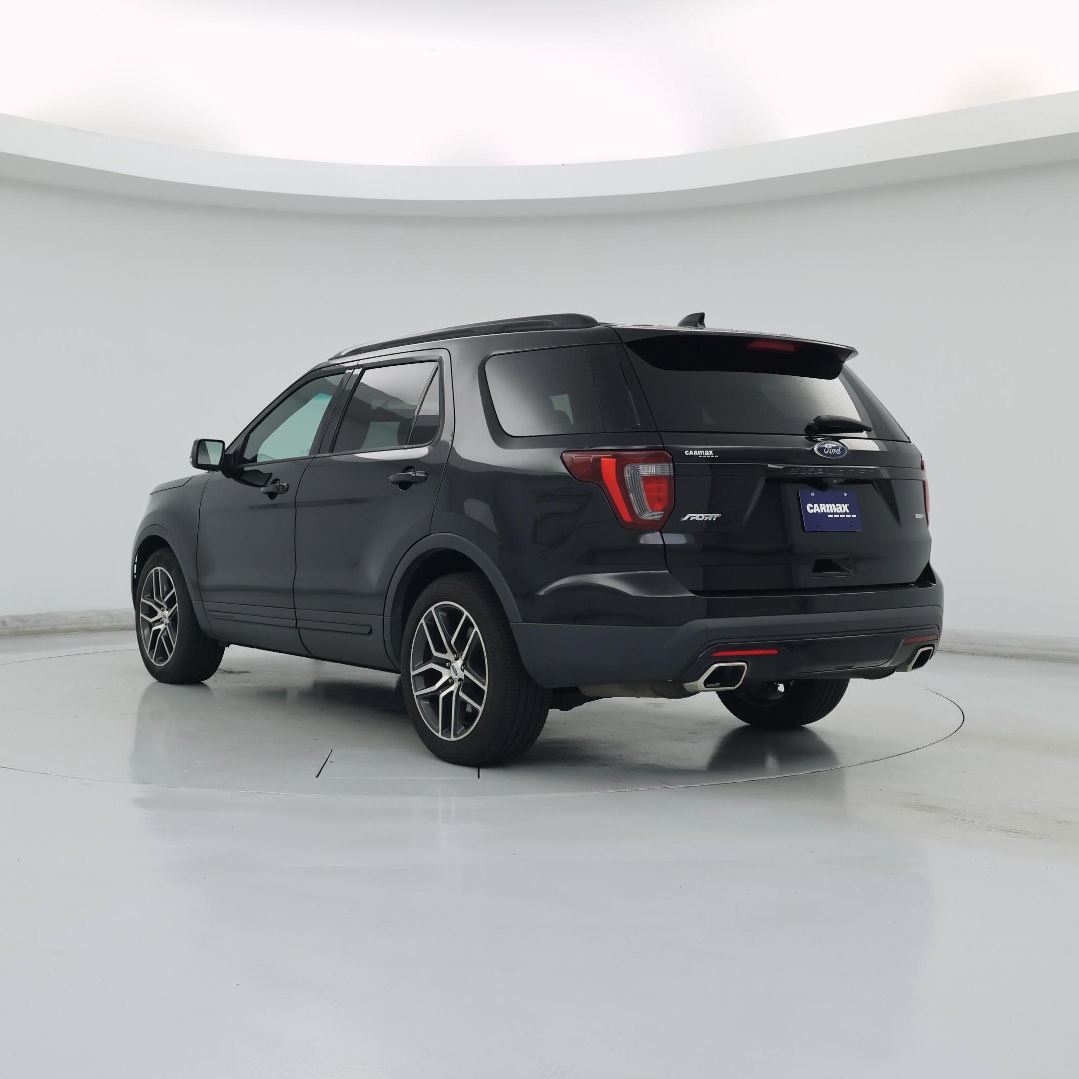 Thumbnail: 2016 Ford Explorer - 2