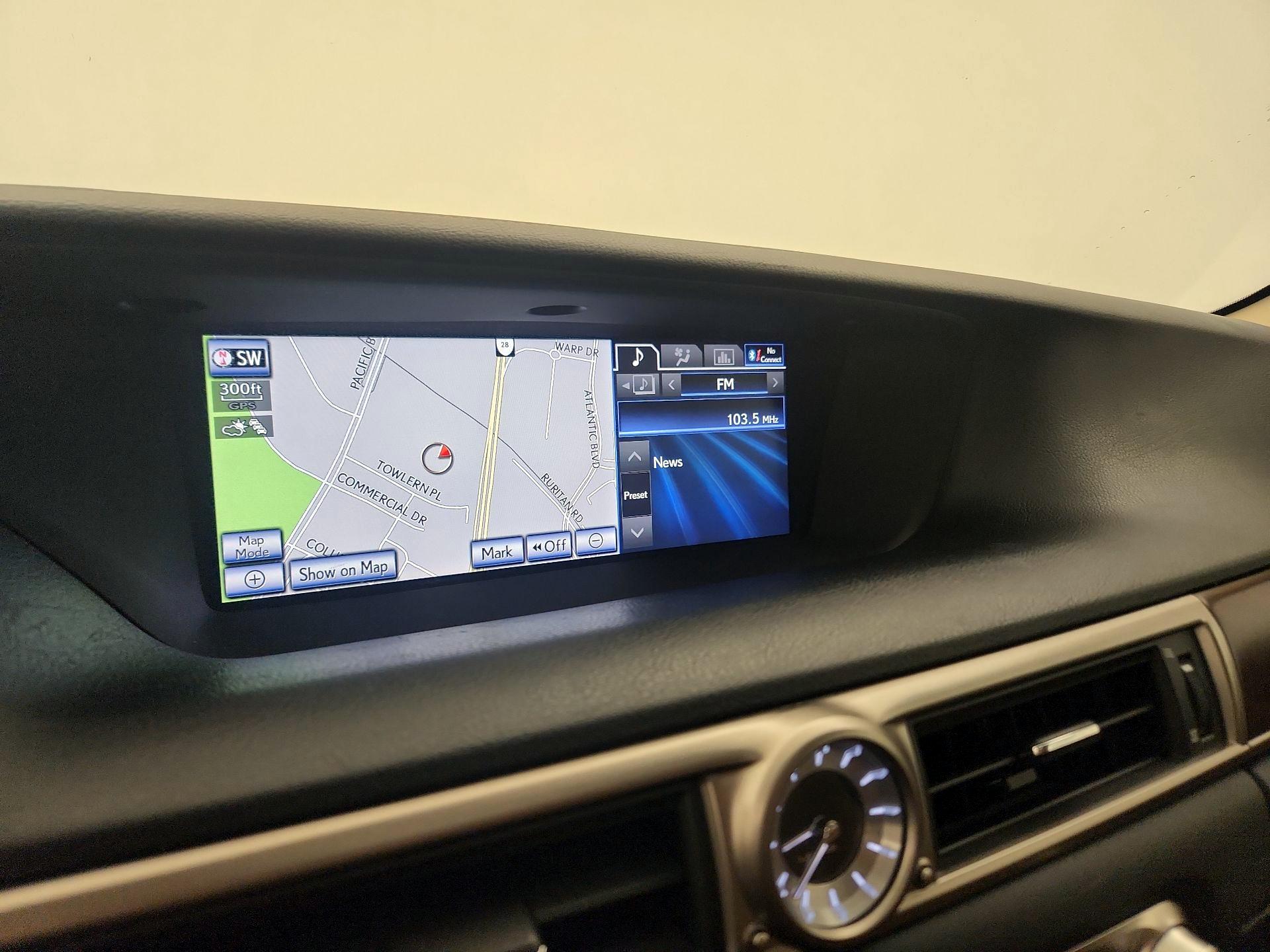 Thumbnail: 2014 Lexus GS - 14