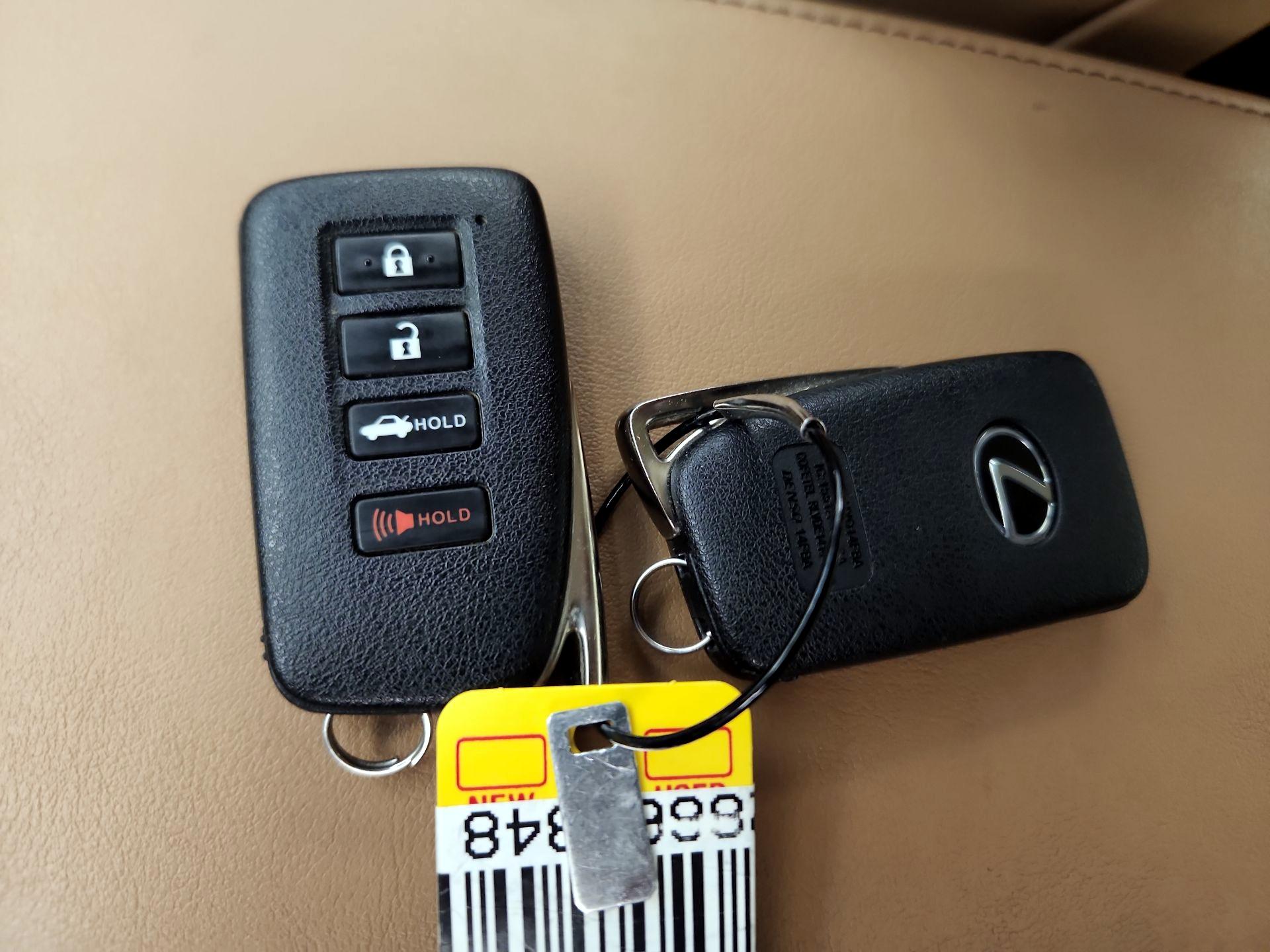 Thumbnail: 2014 Lexus GS - 20