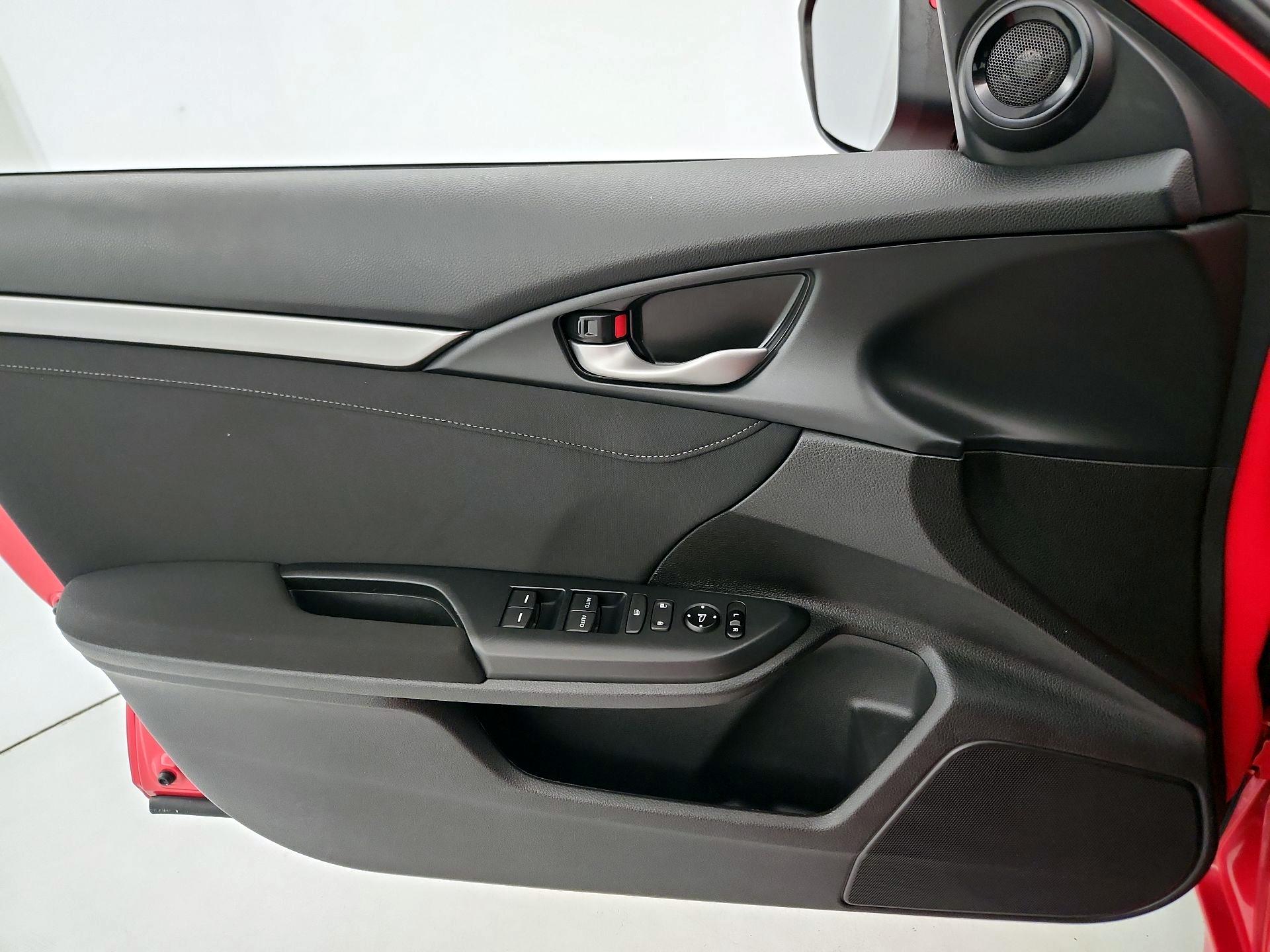 Thumbnail: 2019 Honda Civic - 12