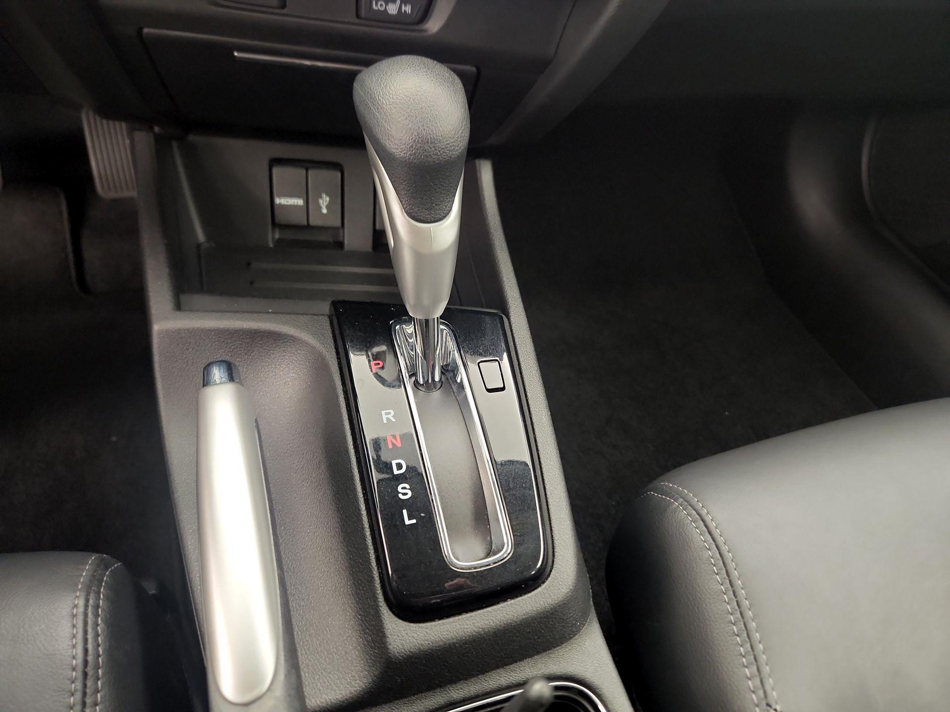 Thumbnail: 2015 Honda Civic - 18