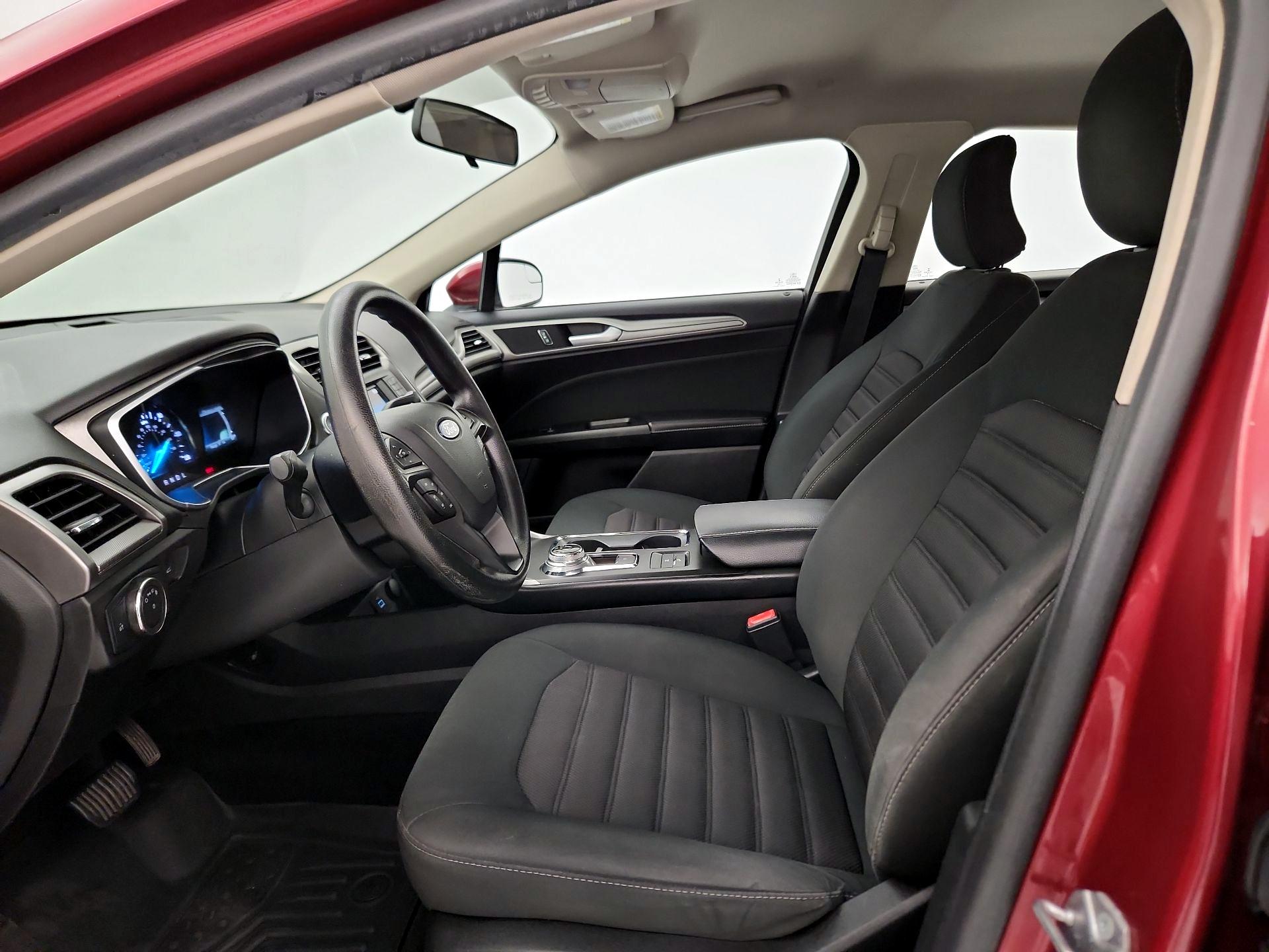 Thumbnail: 2018 Ford Fusion - 11