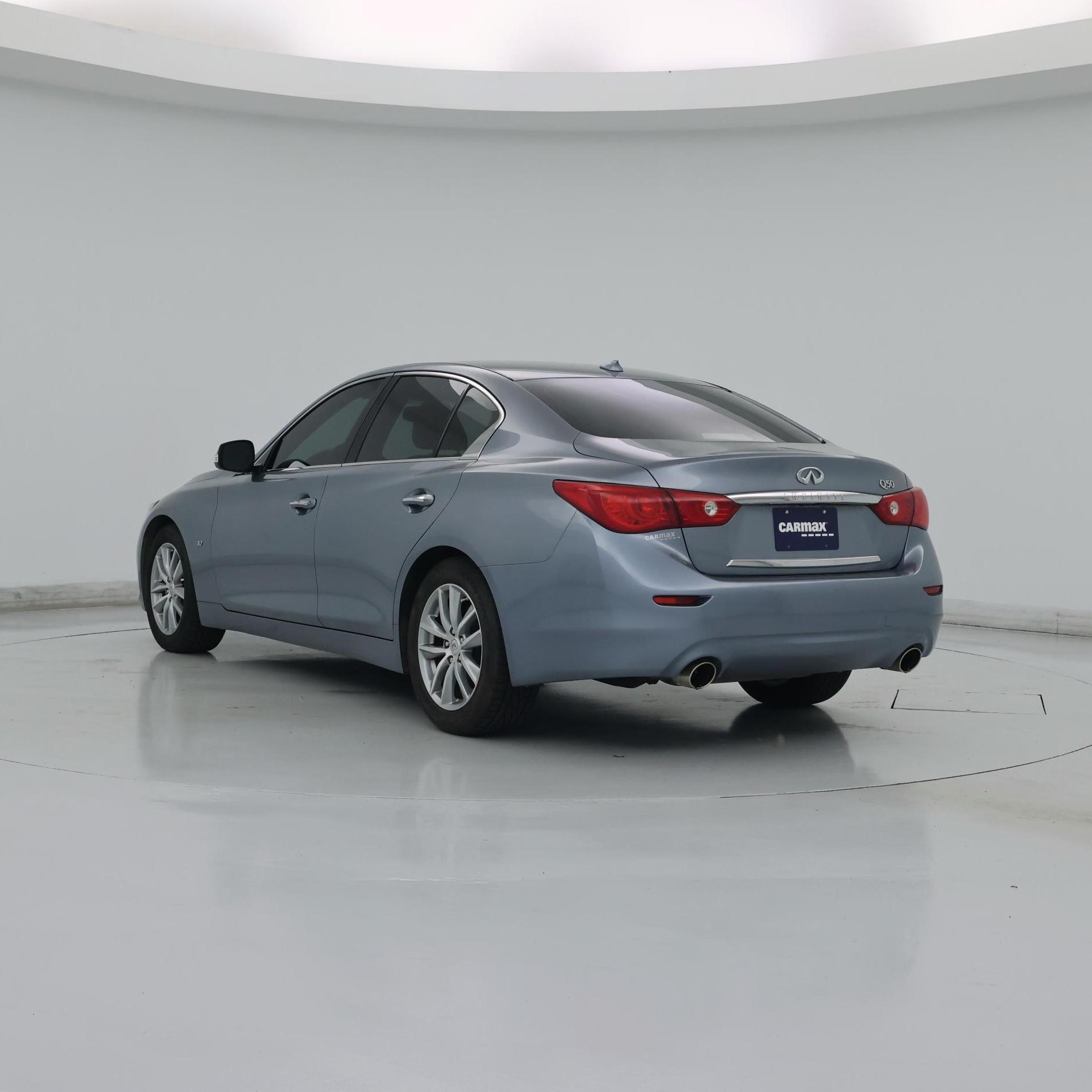 Thumbnail: 2015 INFINITI Q50 - 2