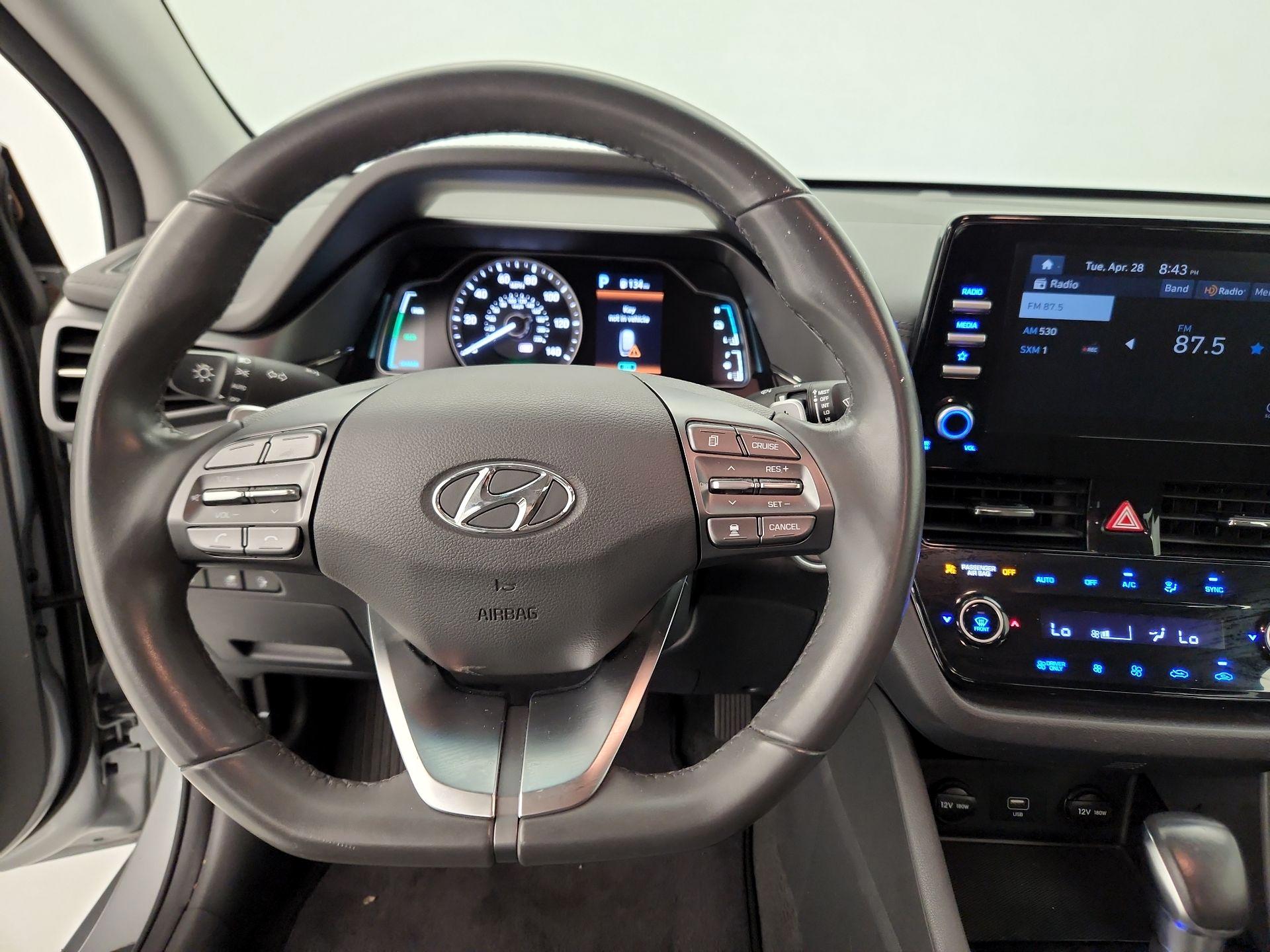 Thumbnail: 2022 Hyundai Ioniq - 10