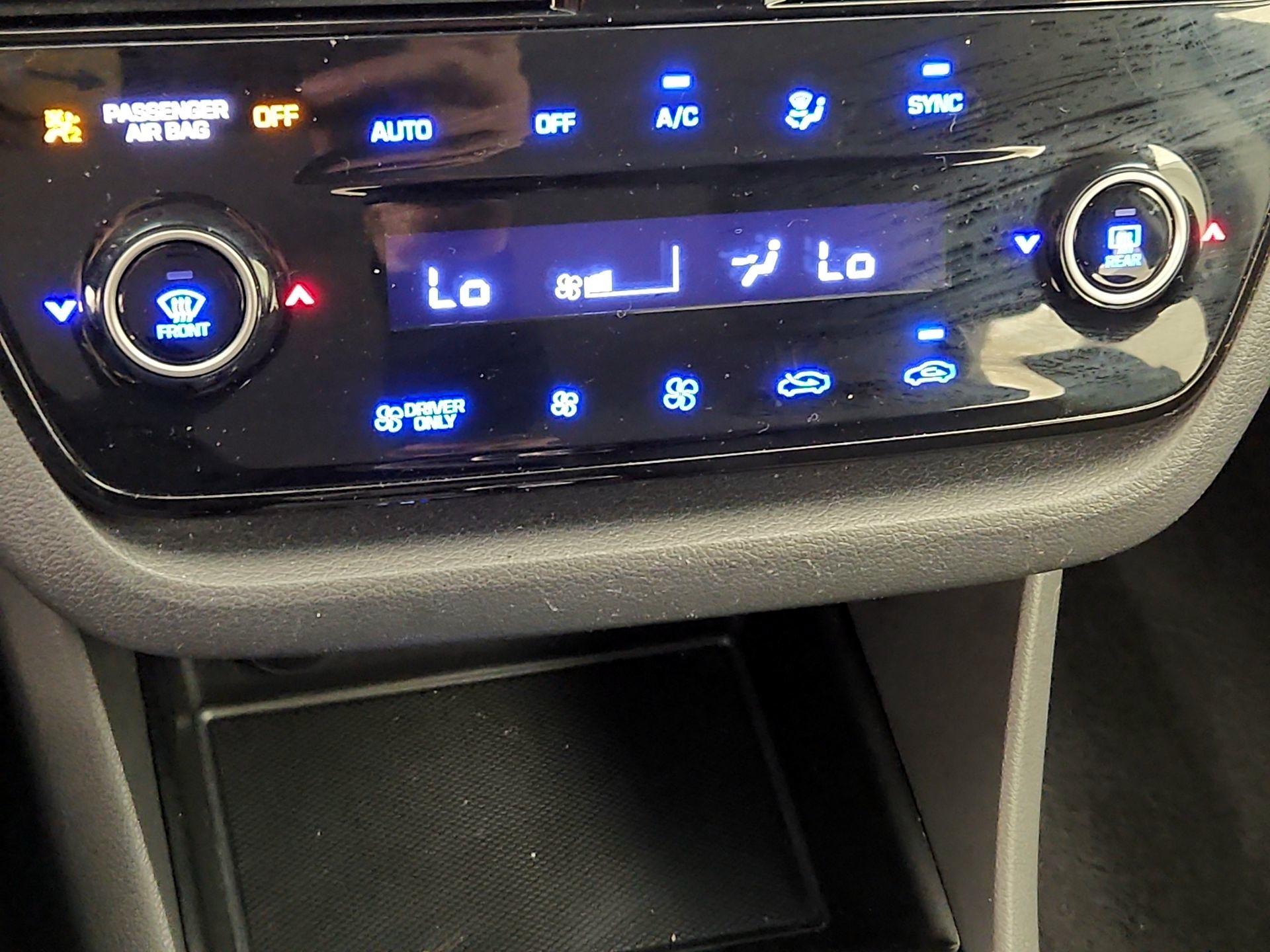 Thumbnail: 2022 Hyundai Ioniq - 16