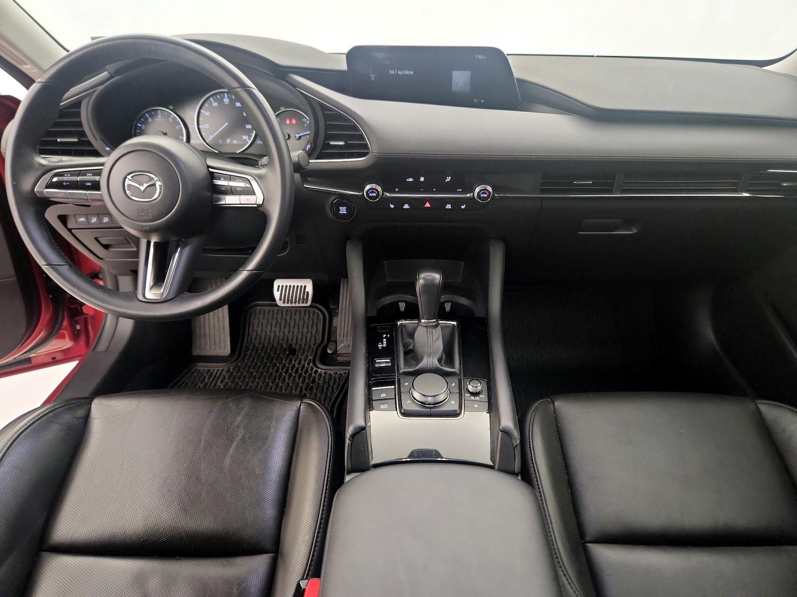 2022 Mazda Mazda3 Premium - Photo 10