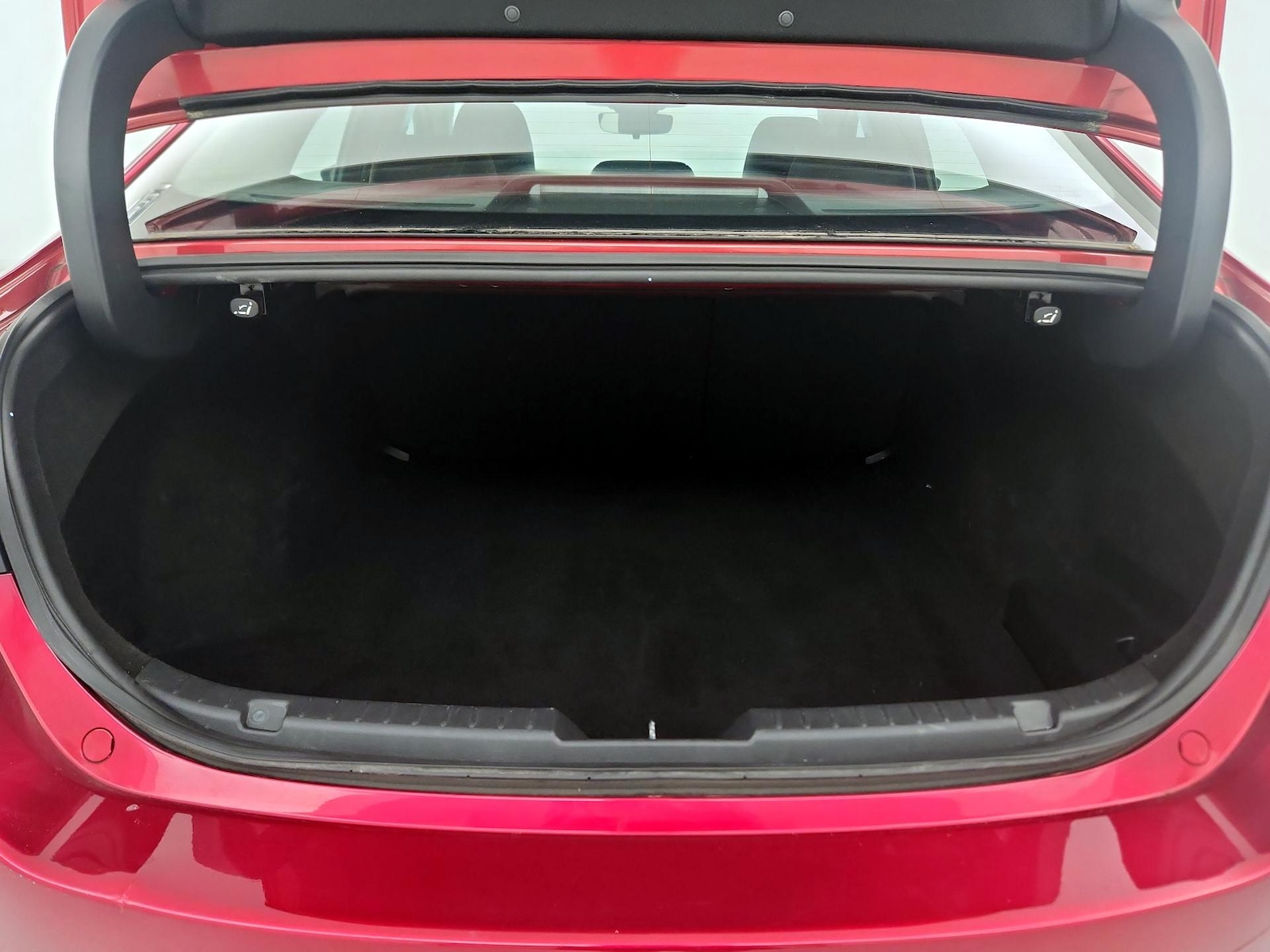 2022 Mazda Mazda3 Premium - Photo 22